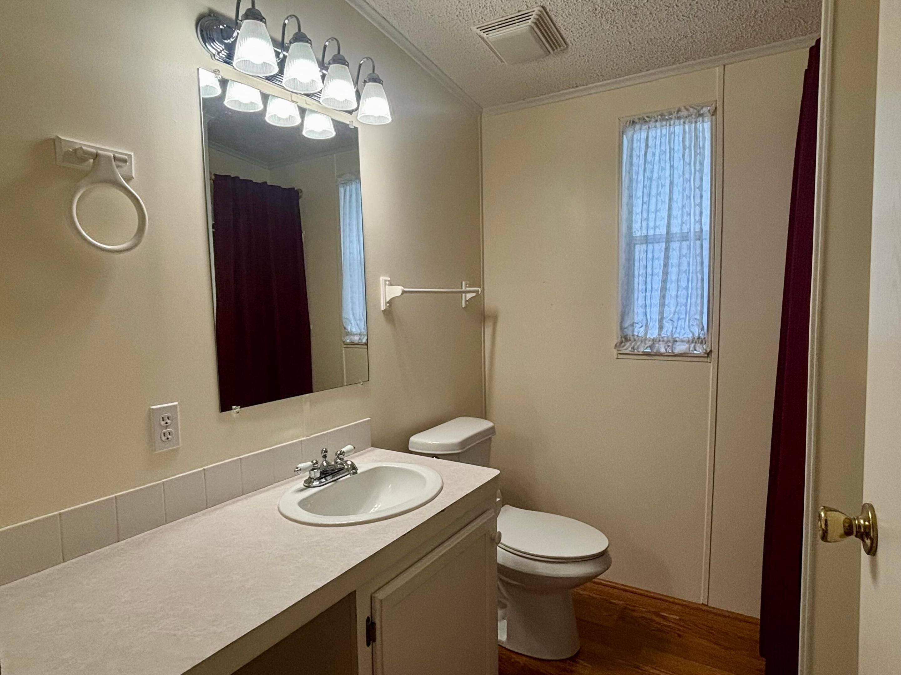 SEMINOLE COVE CONDOMINIUM - Residential