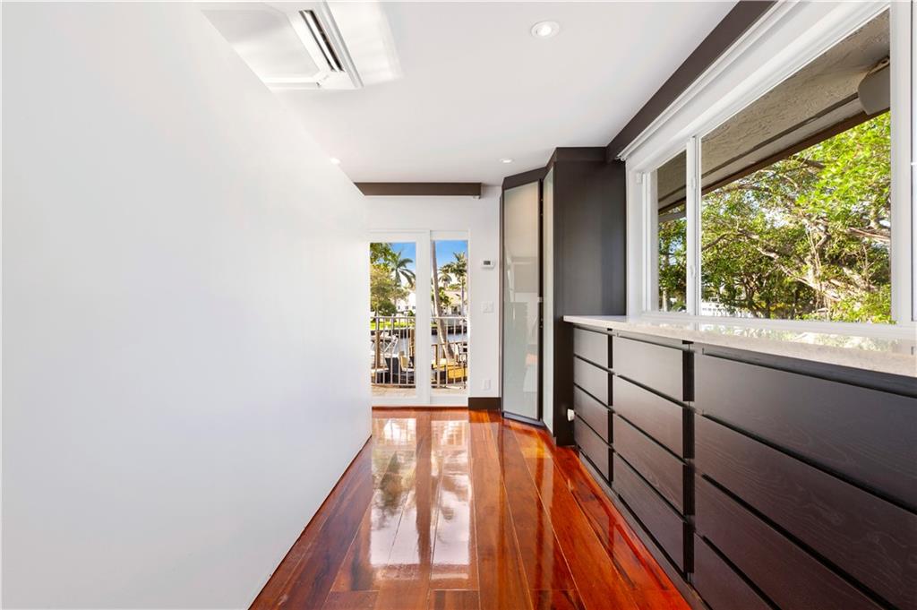 Palm Grove Acres - Residential