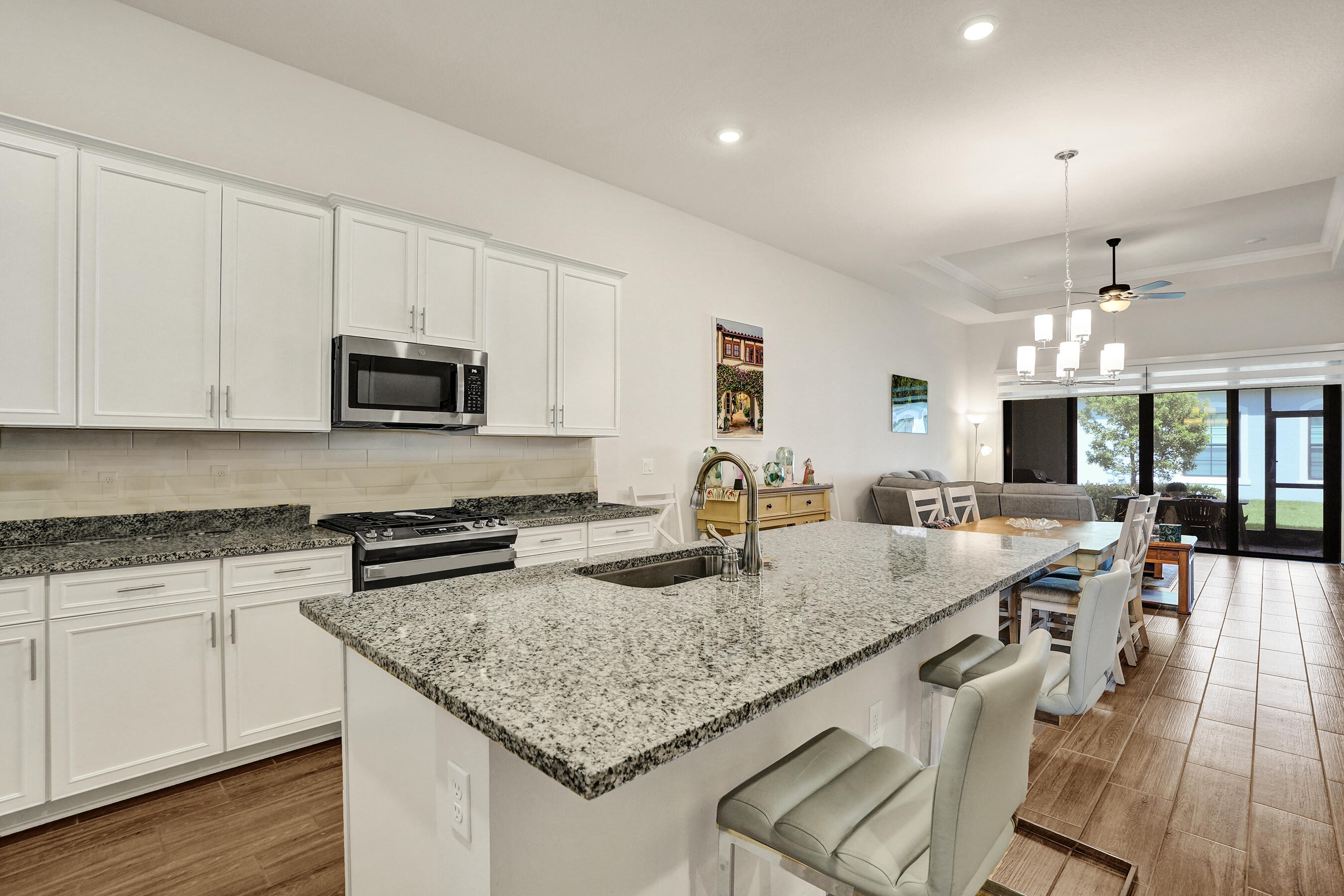 MCJUNKIN FARMS PLAT - Residential