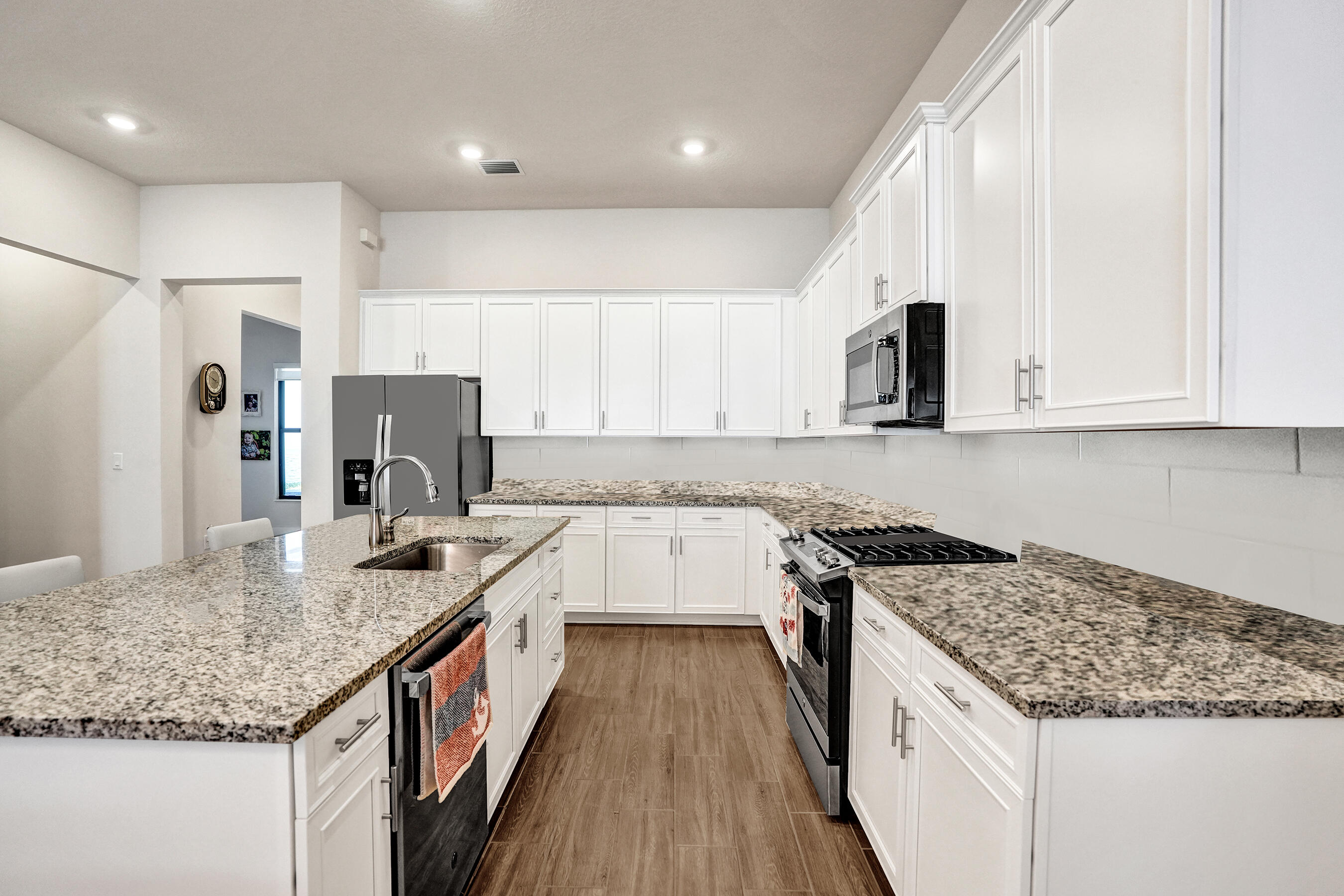 MCJUNKIN FARMS PLAT - Residential