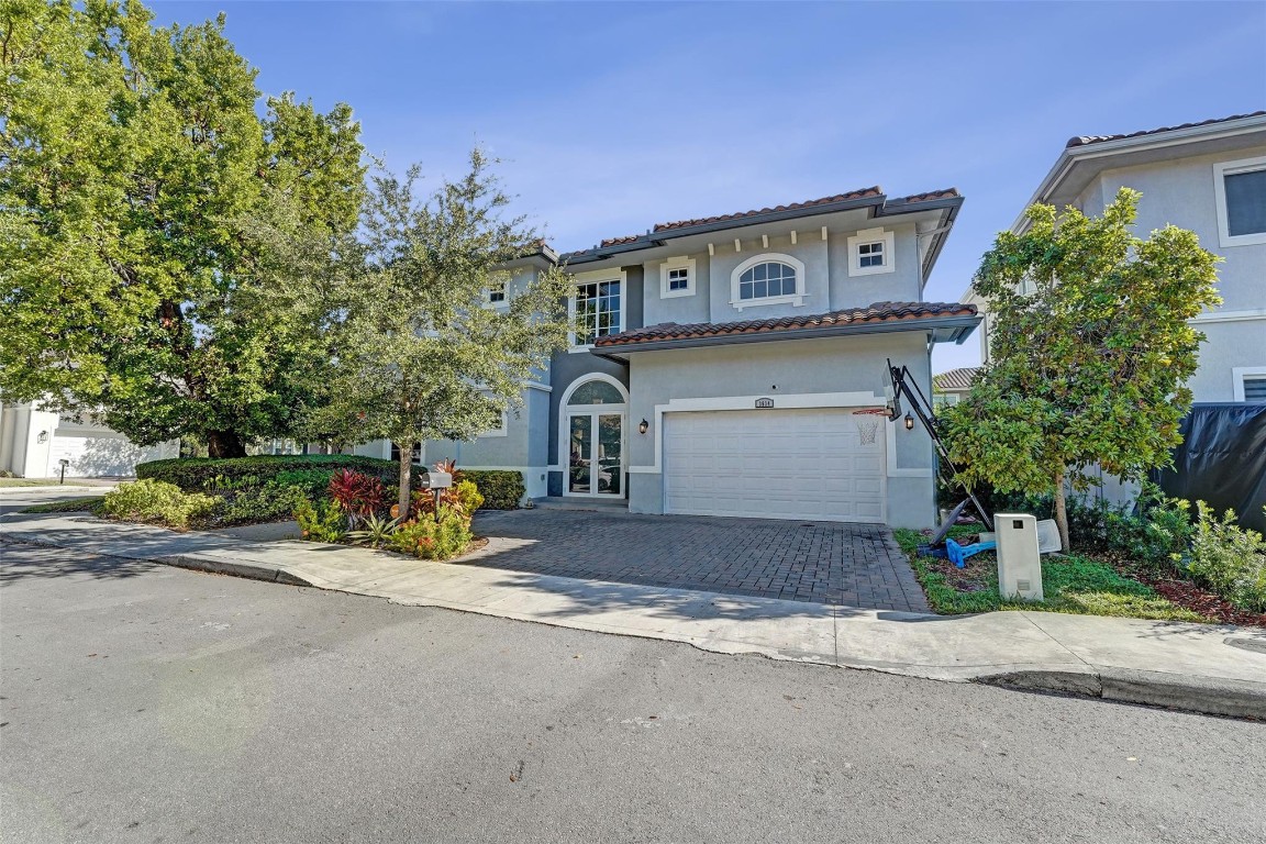 FOREST VIEW ESTATES - Residential Lease