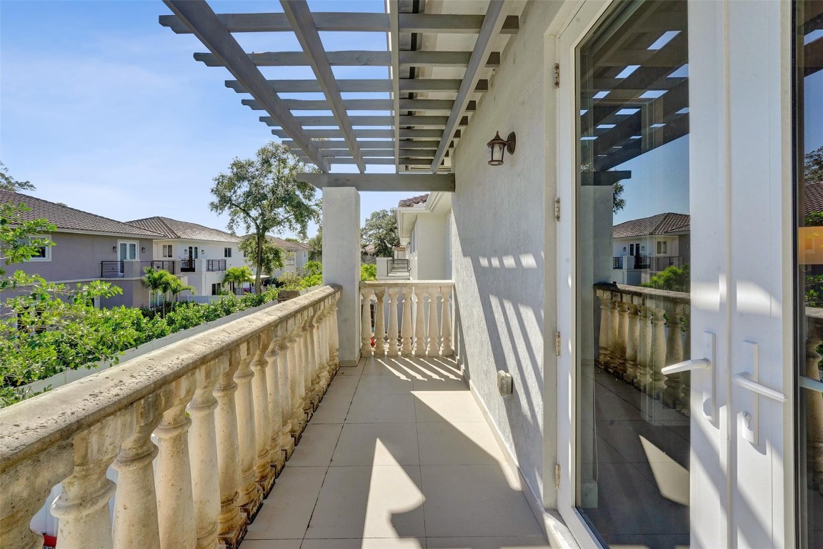 FOREST VIEW ESTATES - Residential Lease