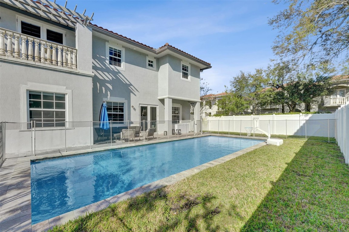 FOREST VIEW ESTATES - Residential Lease
