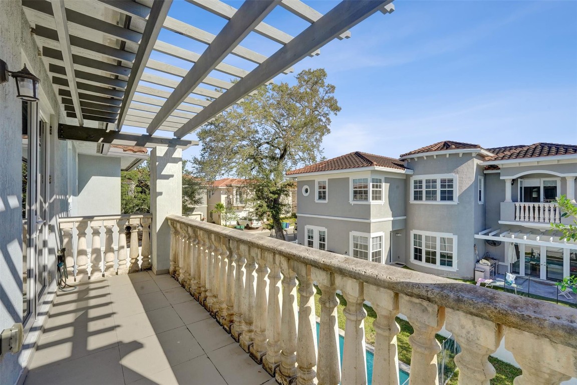 FOREST VIEW ESTATES - Residential Lease