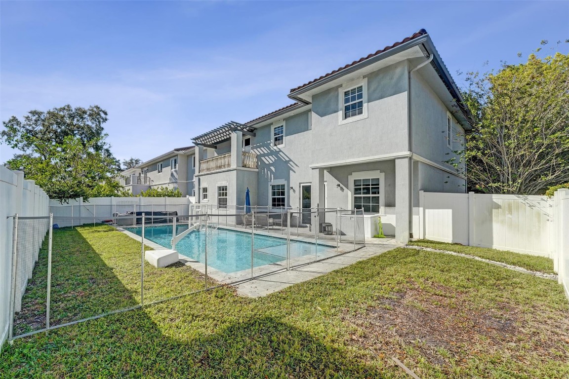FOREST VIEW ESTATES - Residential Lease