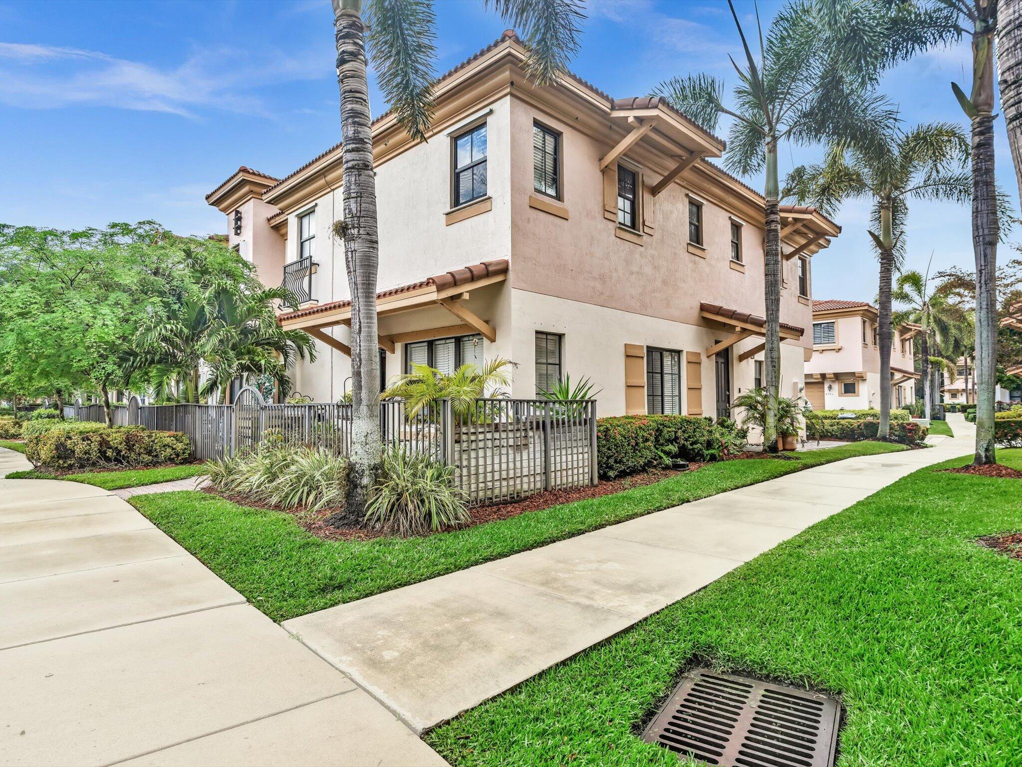 GRAND CYPRESS REPLAT - Residential