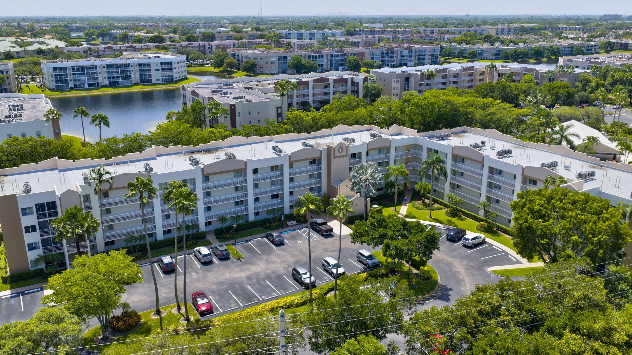 TRENT CONDOMINIUM F - Residential