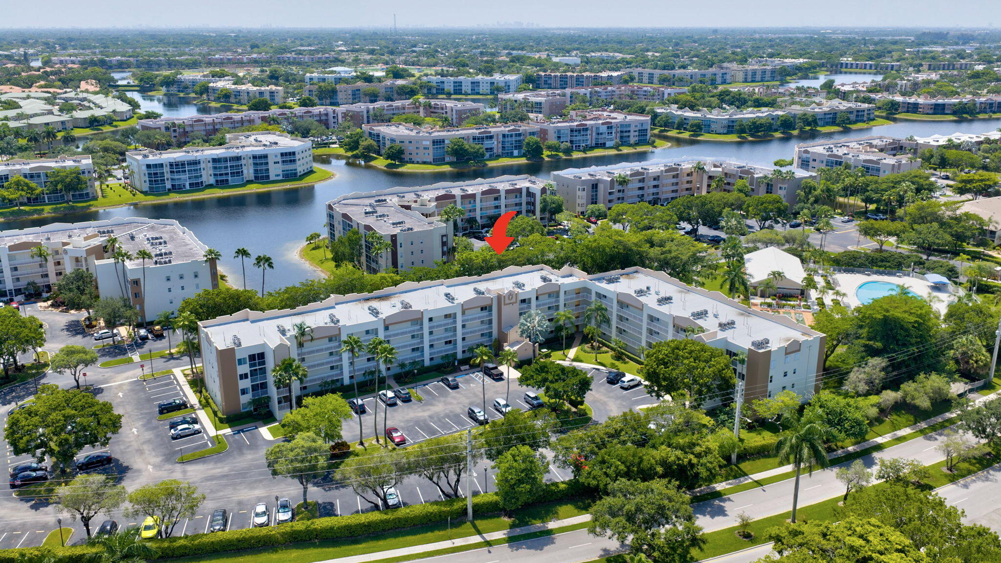 TRENT CONDOMINIUM F - Residential