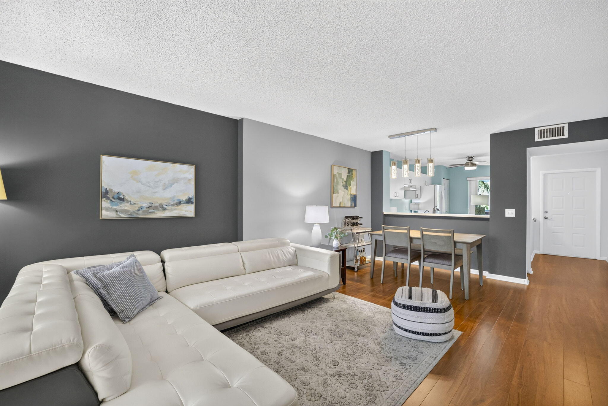 TRENT CONDOMINIUM F - Residential