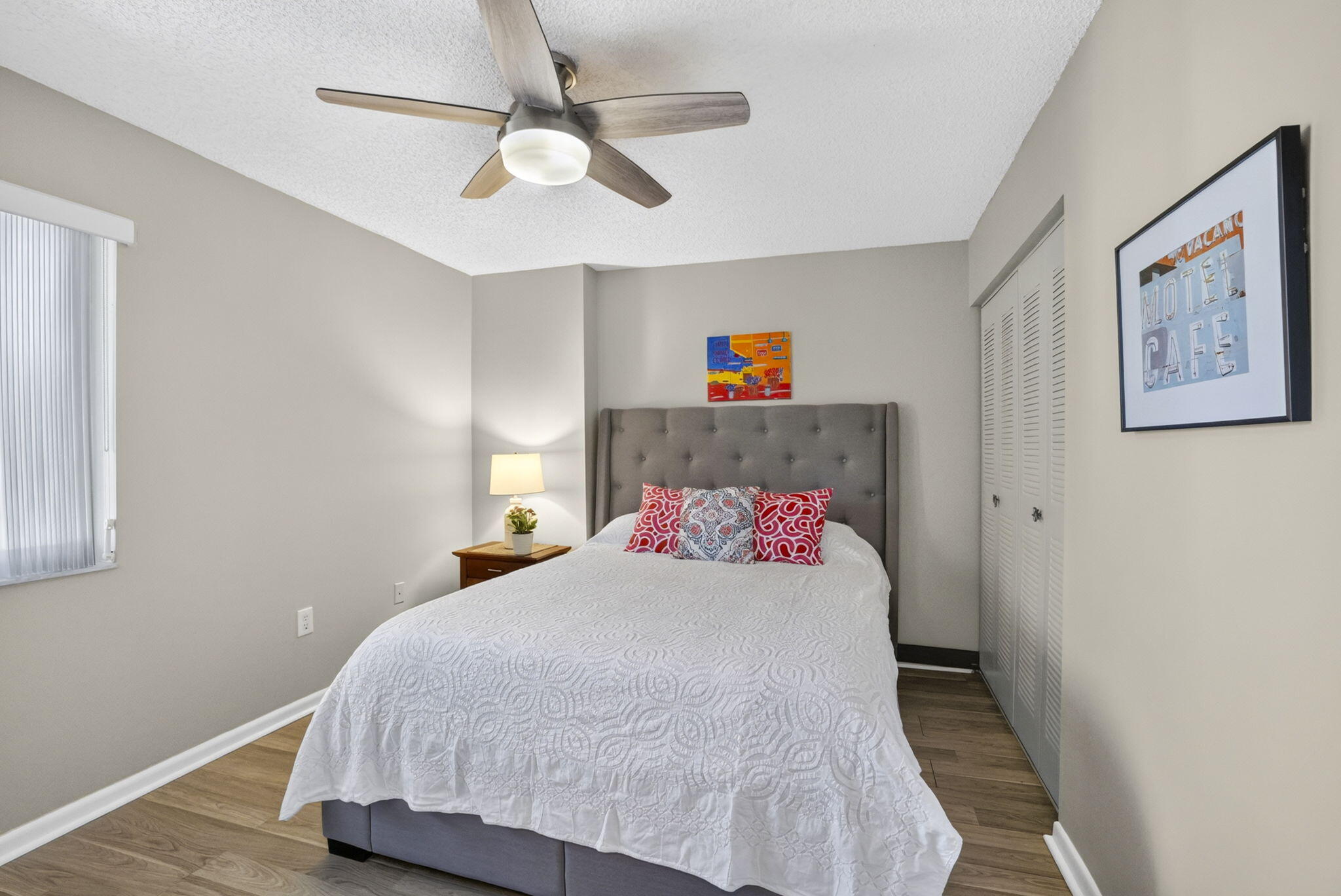 TRENT CONDOMINIUM F - Residential