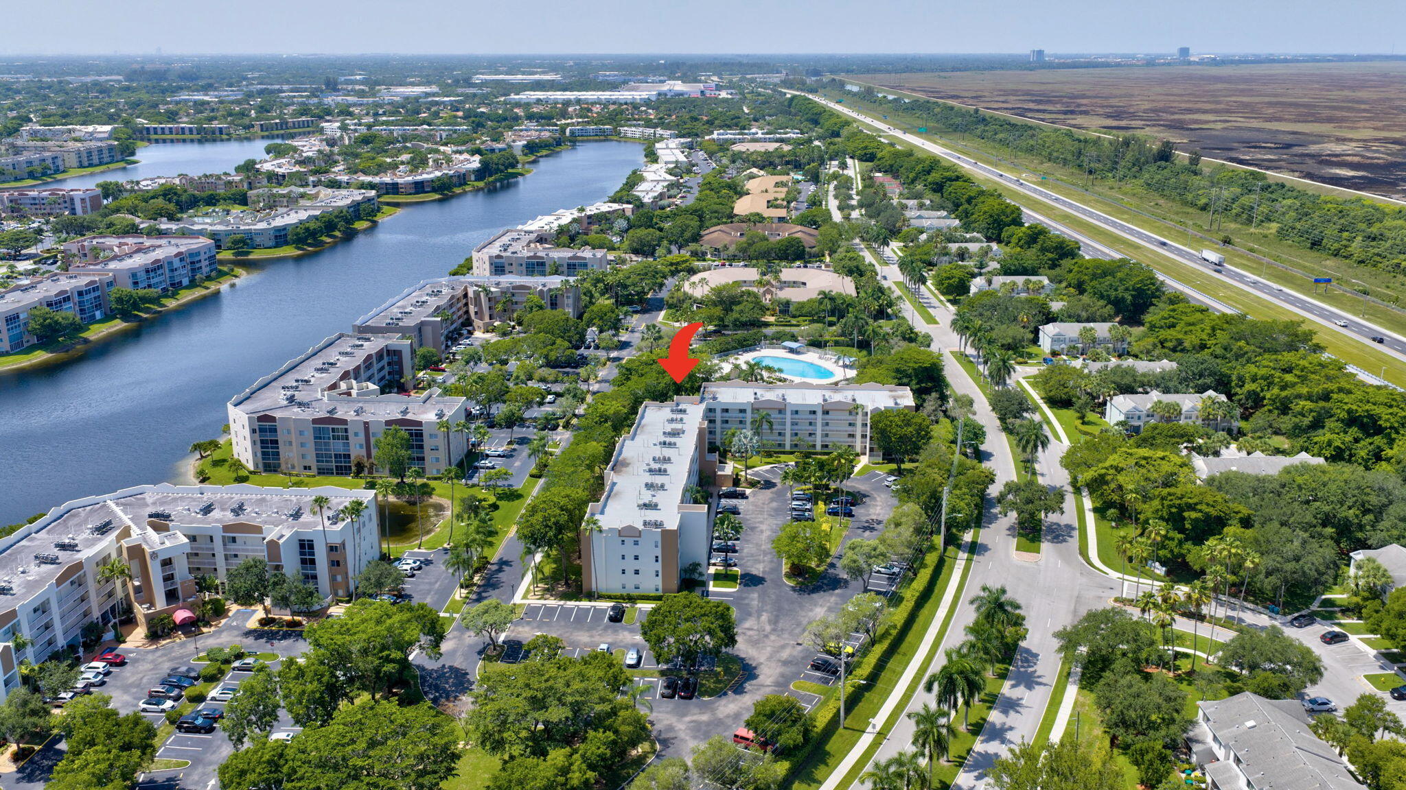 TRENT CONDOMINIUM F - Residential