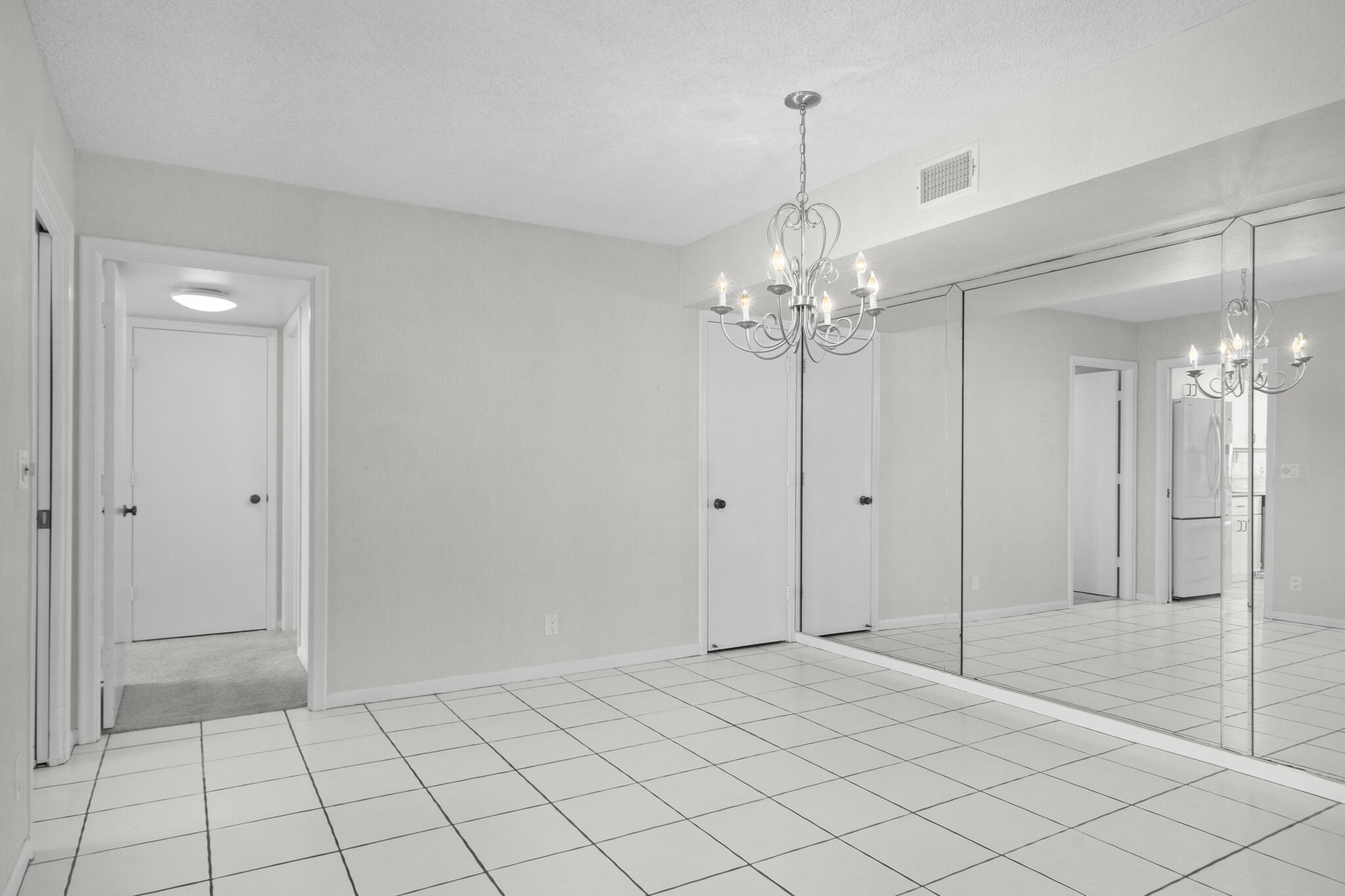 OCEANTREE CONDO - Residential