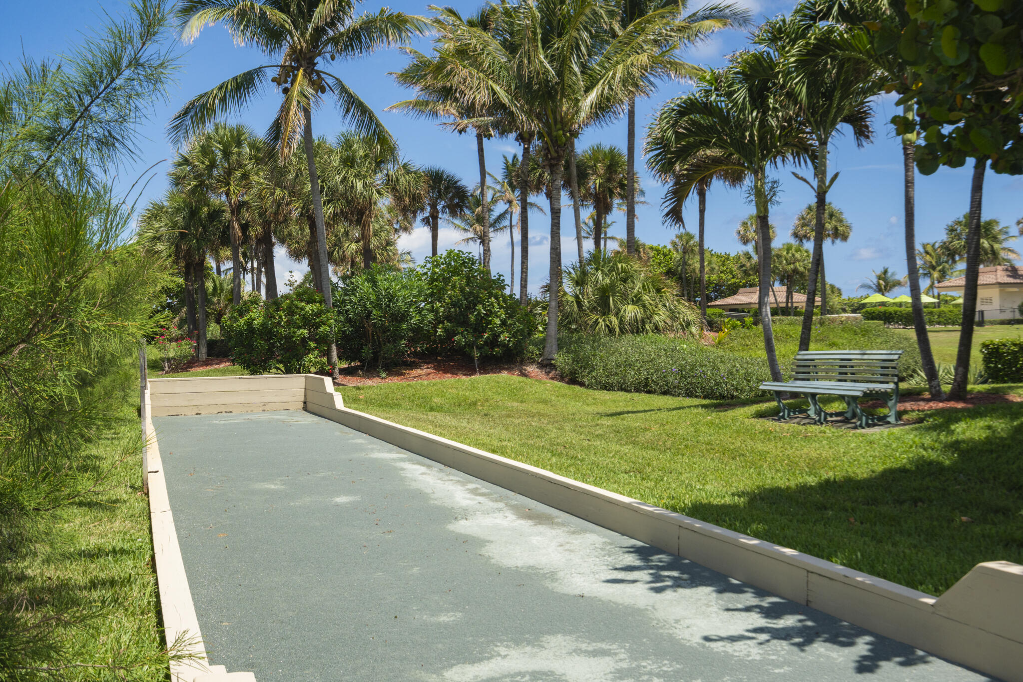 OCEANTREE CONDO - Residential