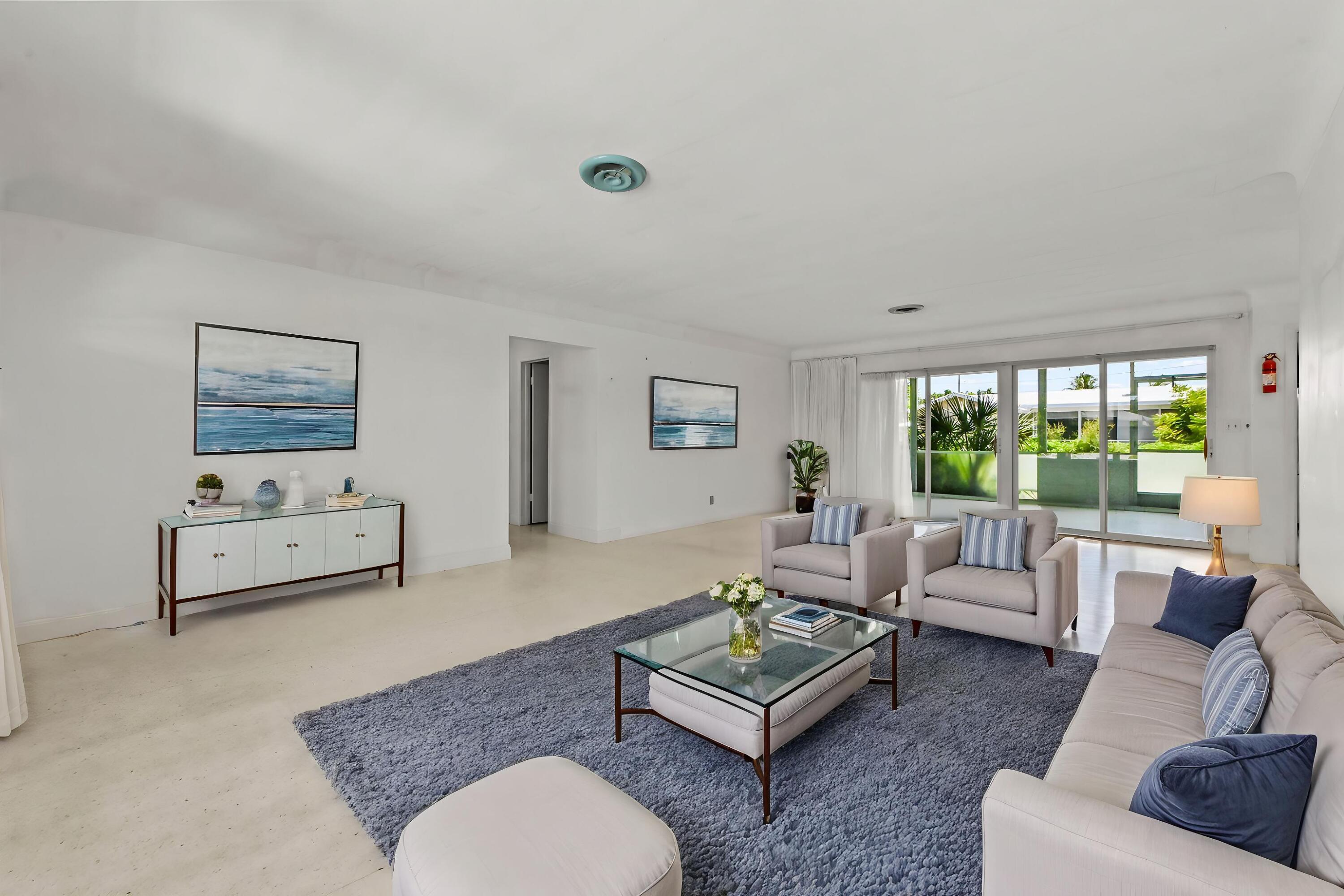 COUNTRY CLUB VILLAGE - Residential
