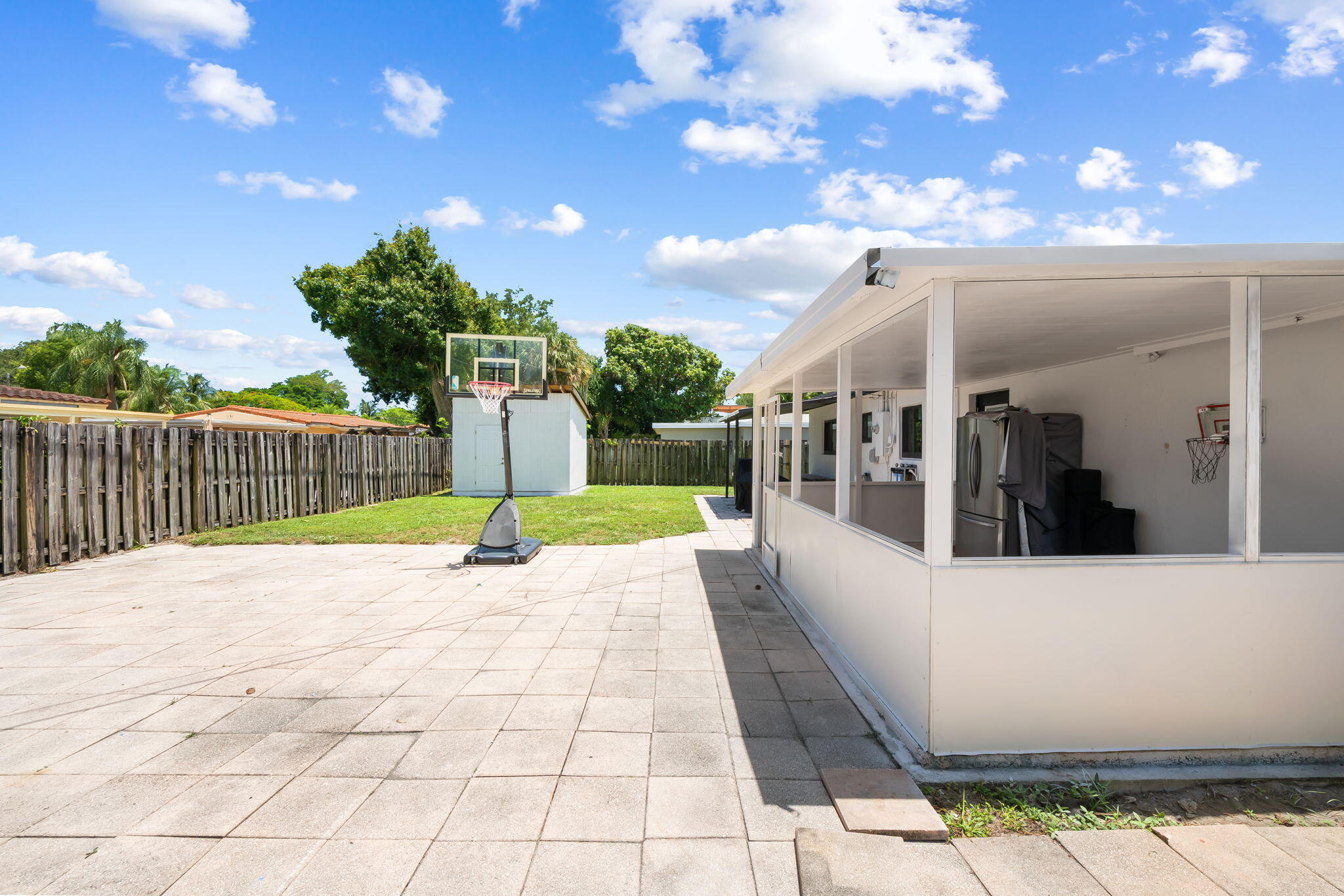 LYONS PARK - Residential