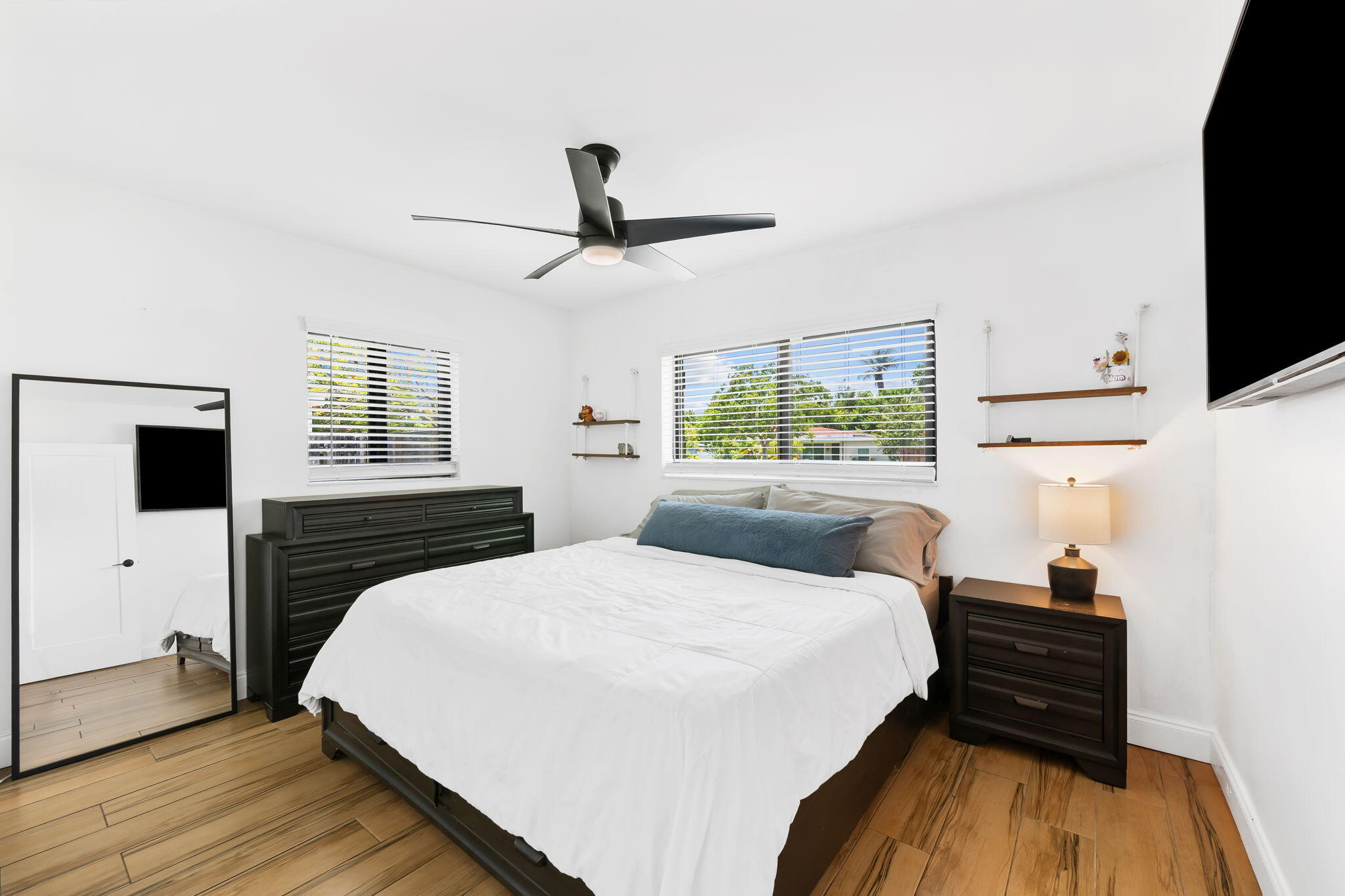 LYONS PARK - Residential