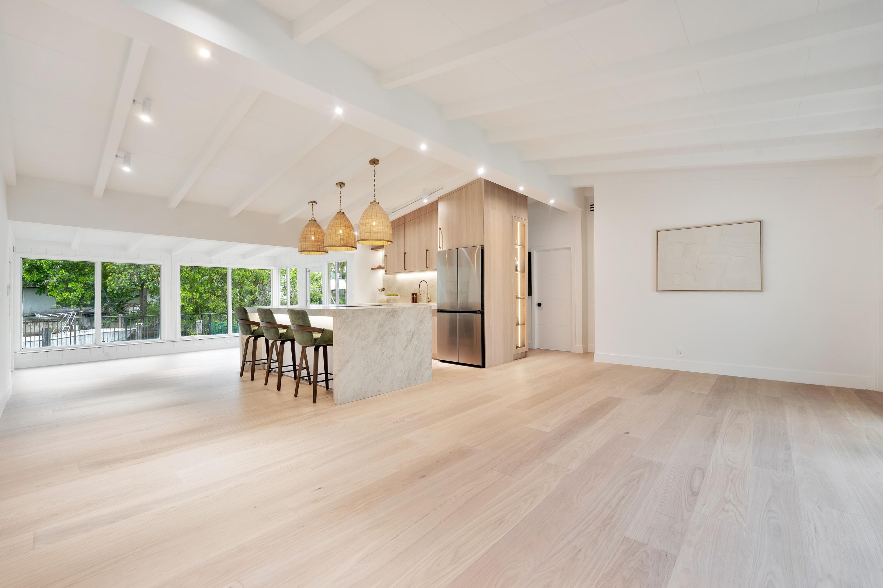 LAUDERDALE ISLES NO 2-BLK 7 - Residential
