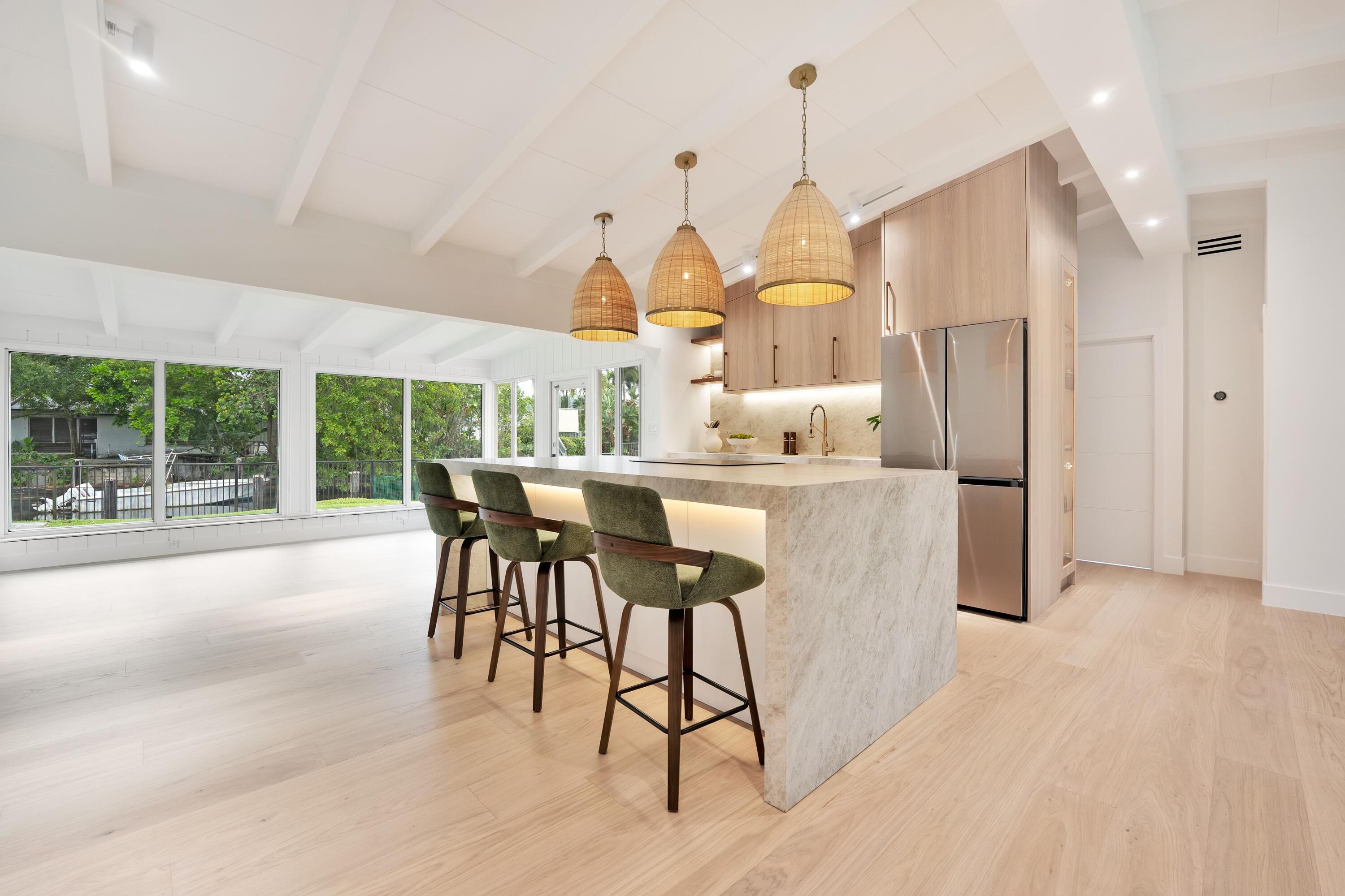 LAUDERDALE ISLES NO 2-BLK 7 - Residential