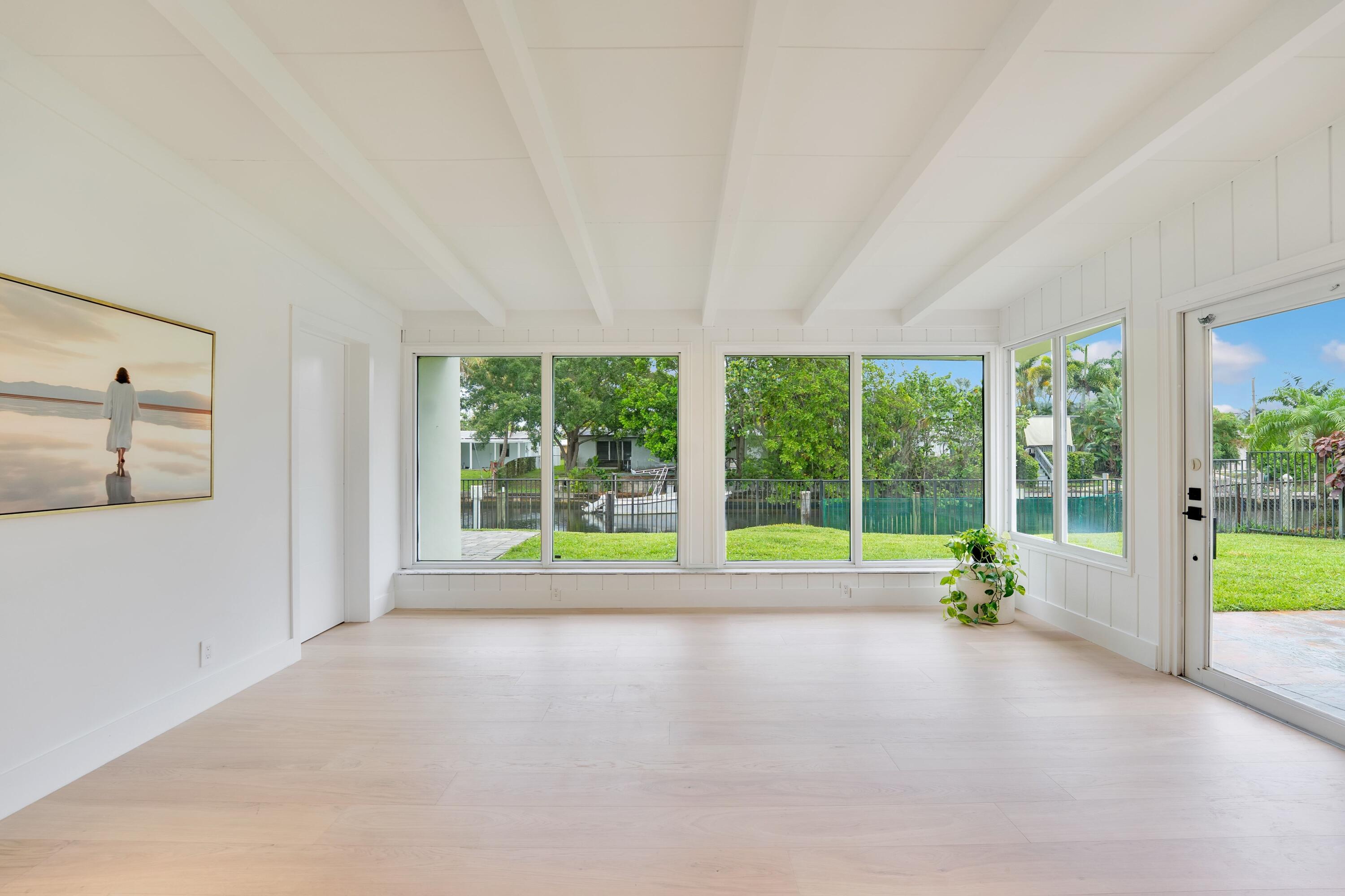 LAUDERDALE ISLES NO 2-BLK 7 - Residential