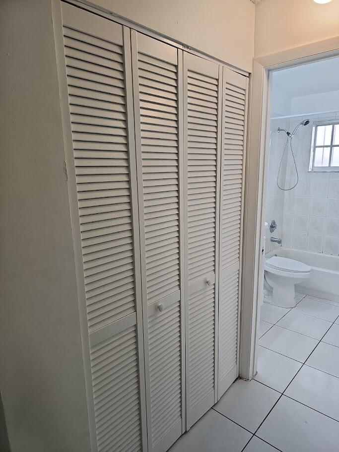 ROYAL PALM VILLAS CONDO - Residential Lease