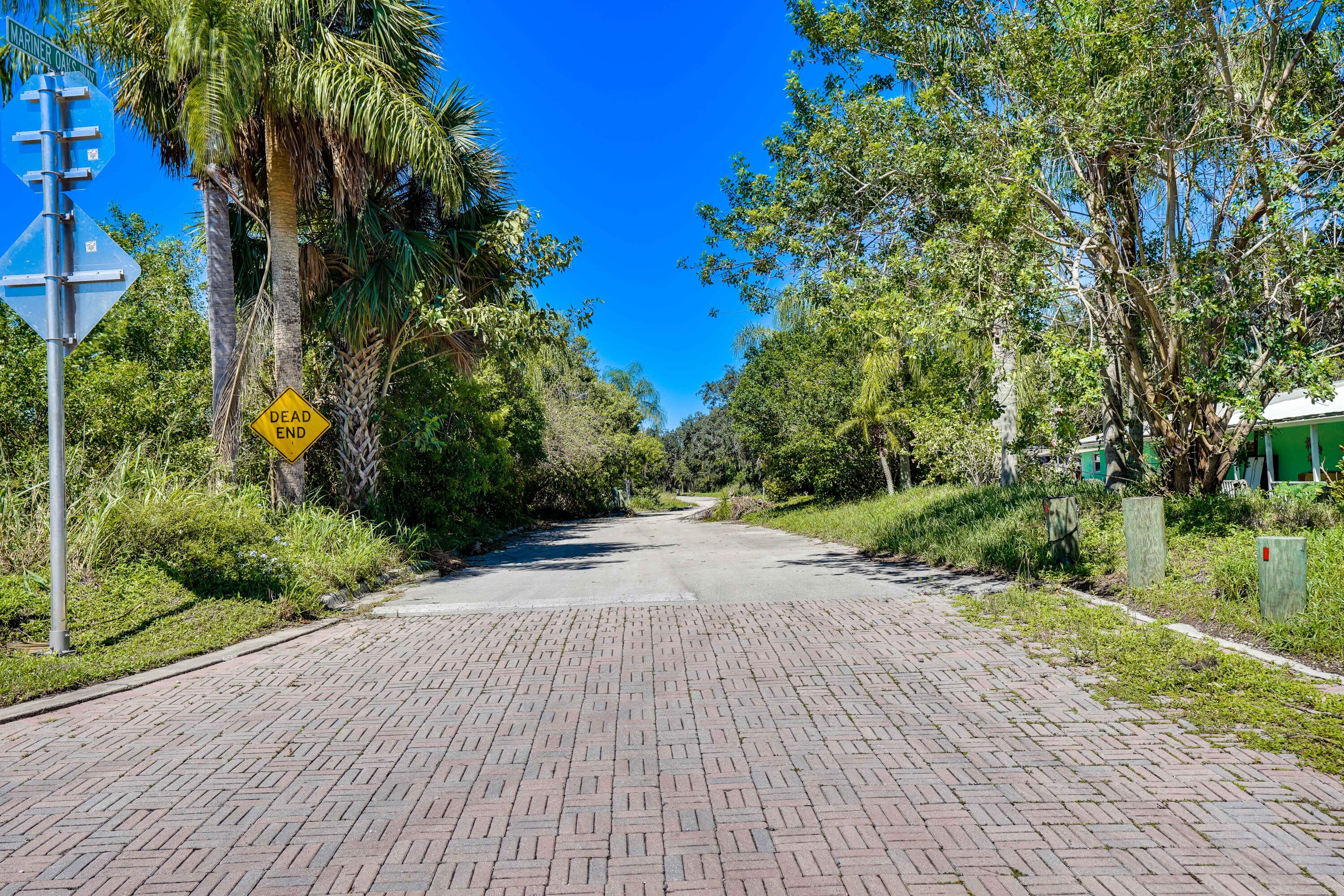 MARINER OAKS VILLAGE - Land