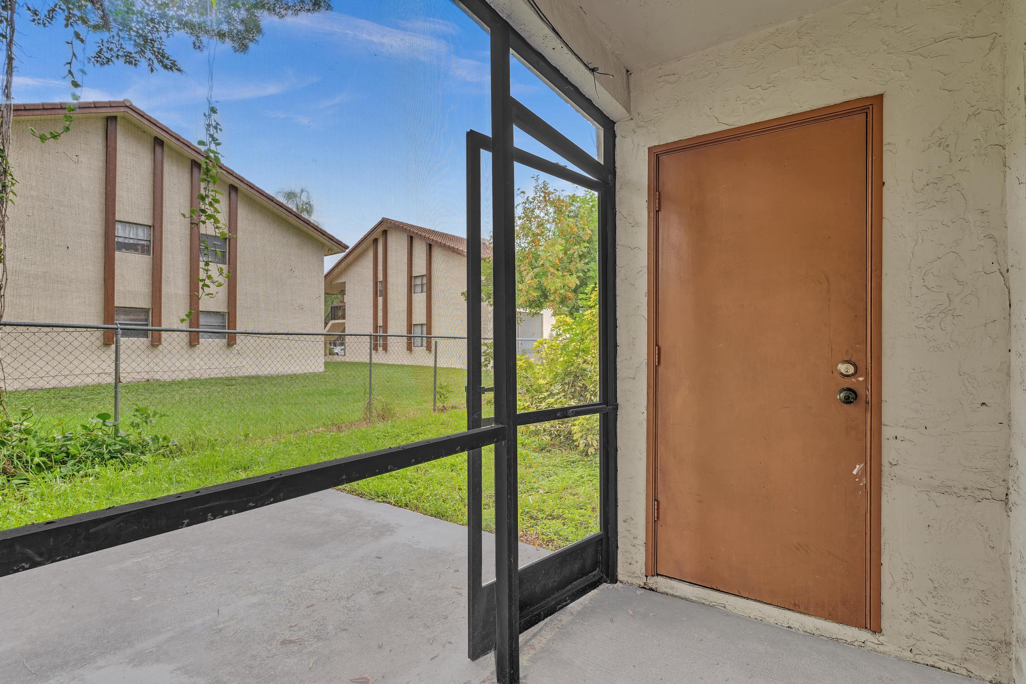 PARKVIEW AT RIVERSIDE CONDO - Residential Lease