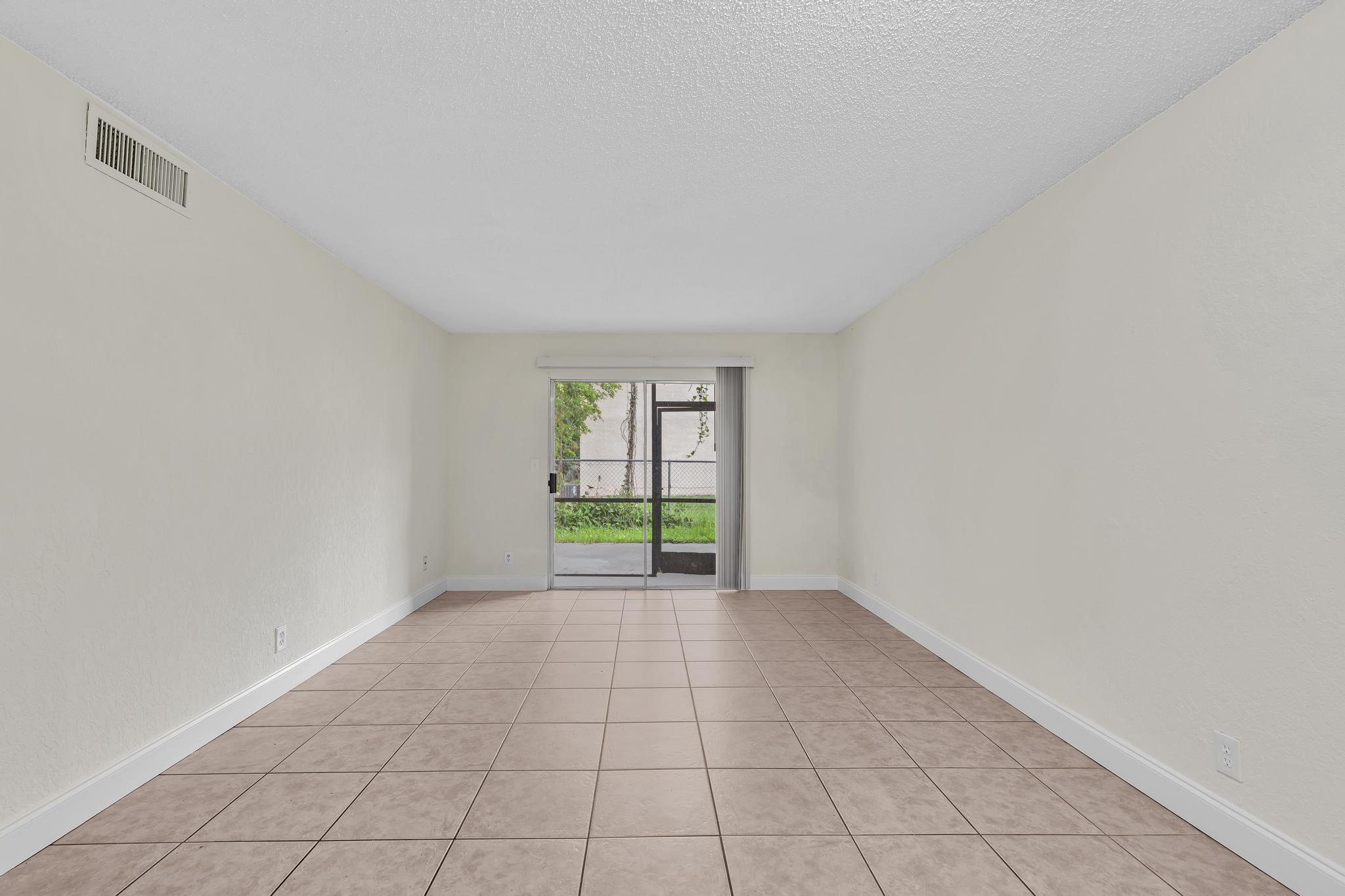 PARKVIEW AT RIVERSIDE CONDO - Residential Lease