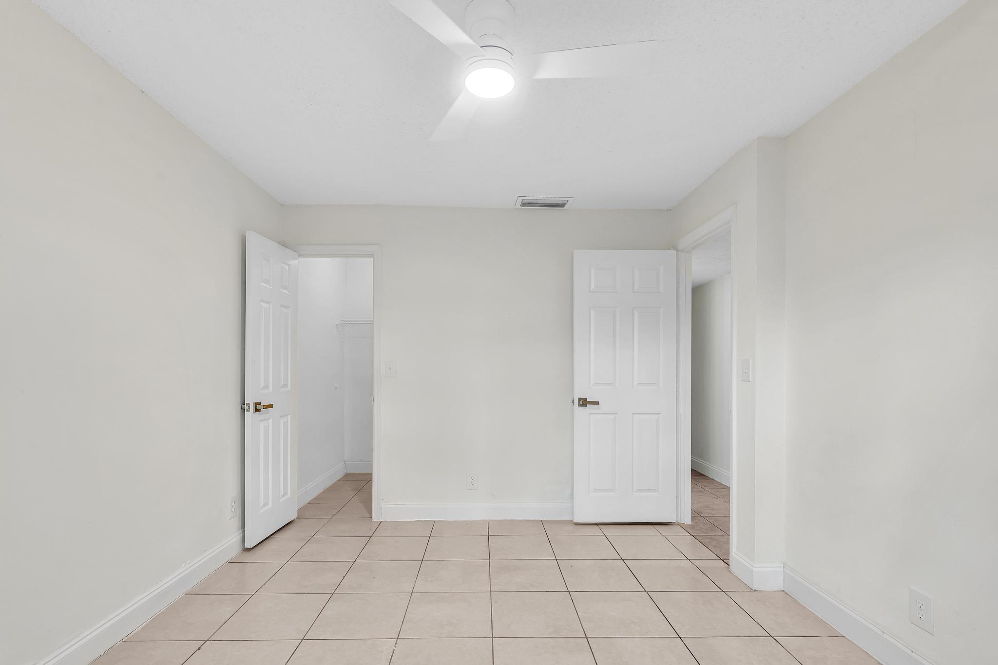 PARKVIEW AT RIVERSIDE CONDO - Residential Lease