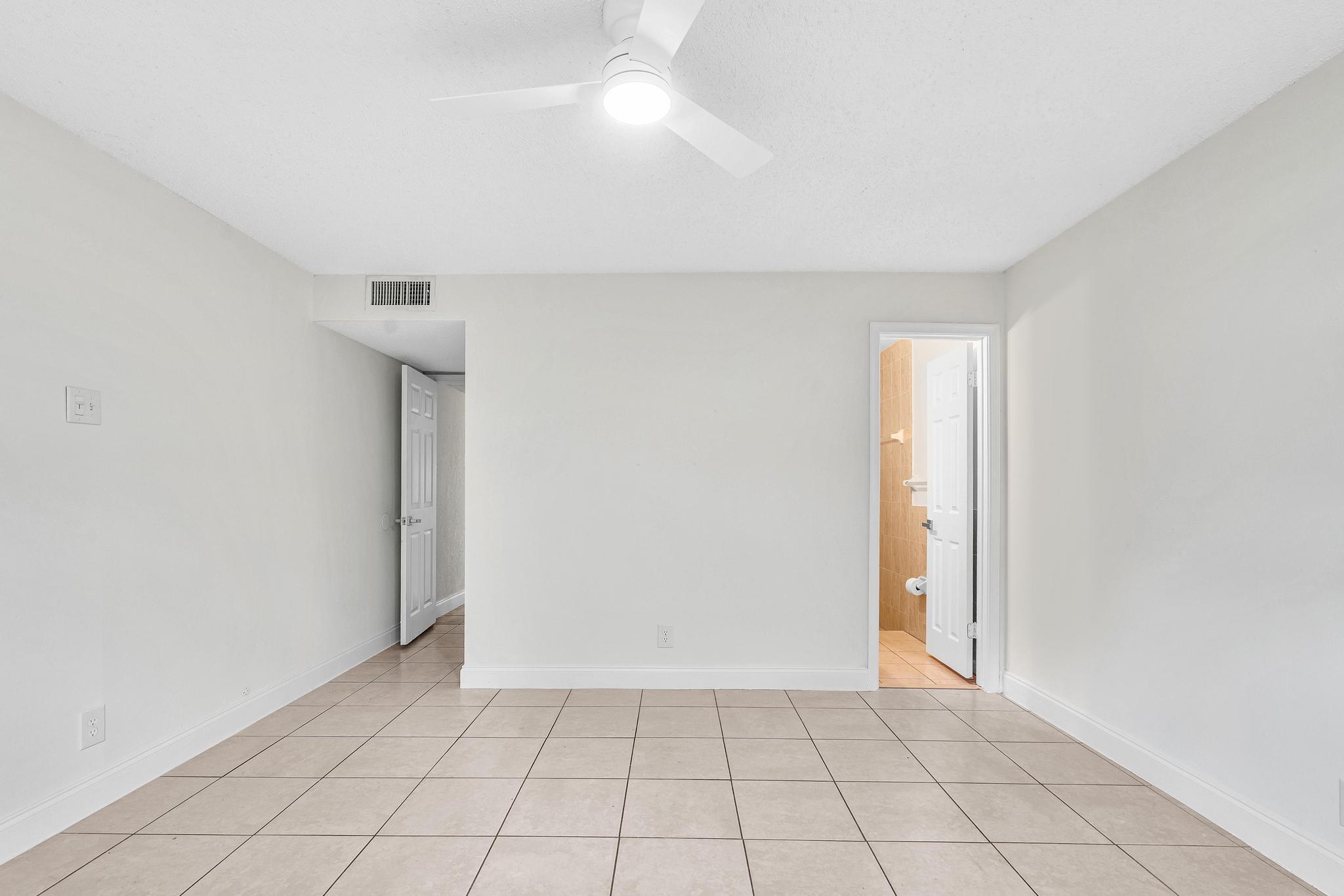 PARKVIEW AT RIVERSIDE CONDO - Residential Lease