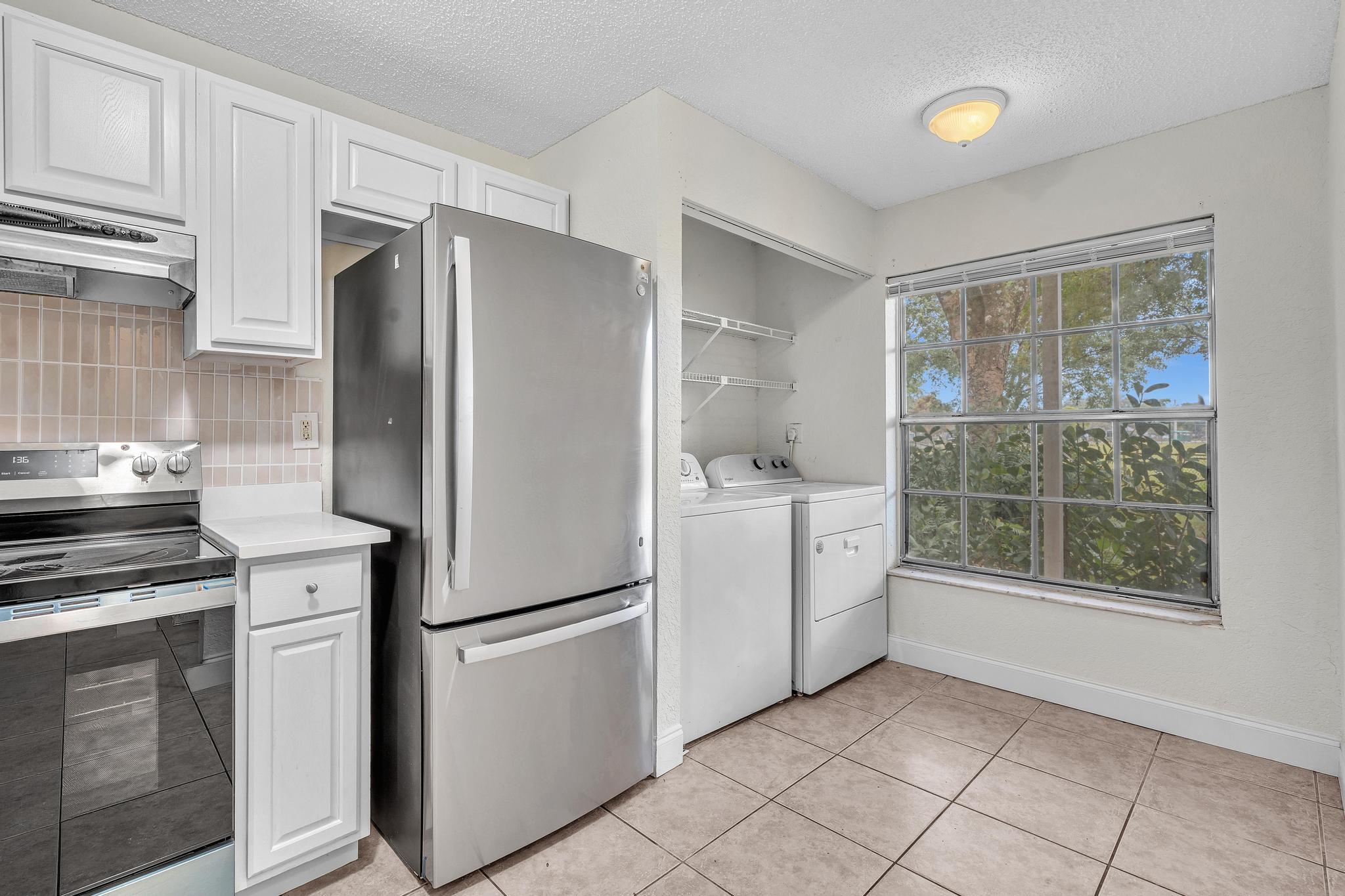 PARKVIEW AT RIVERSIDE CONDO - Residential Lease