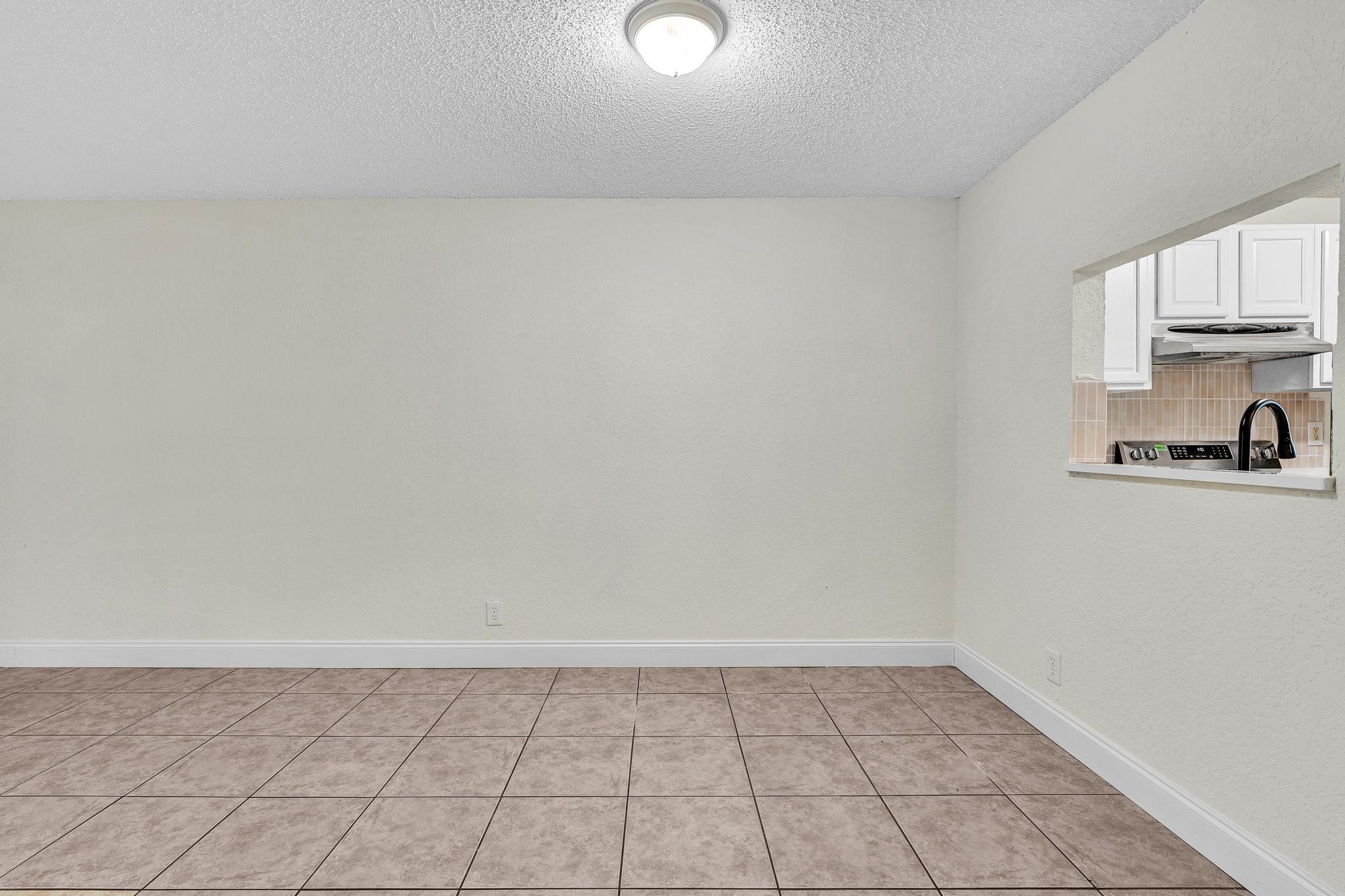 PARKVIEW AT RIVERSIDE CONDO - Residential Lease