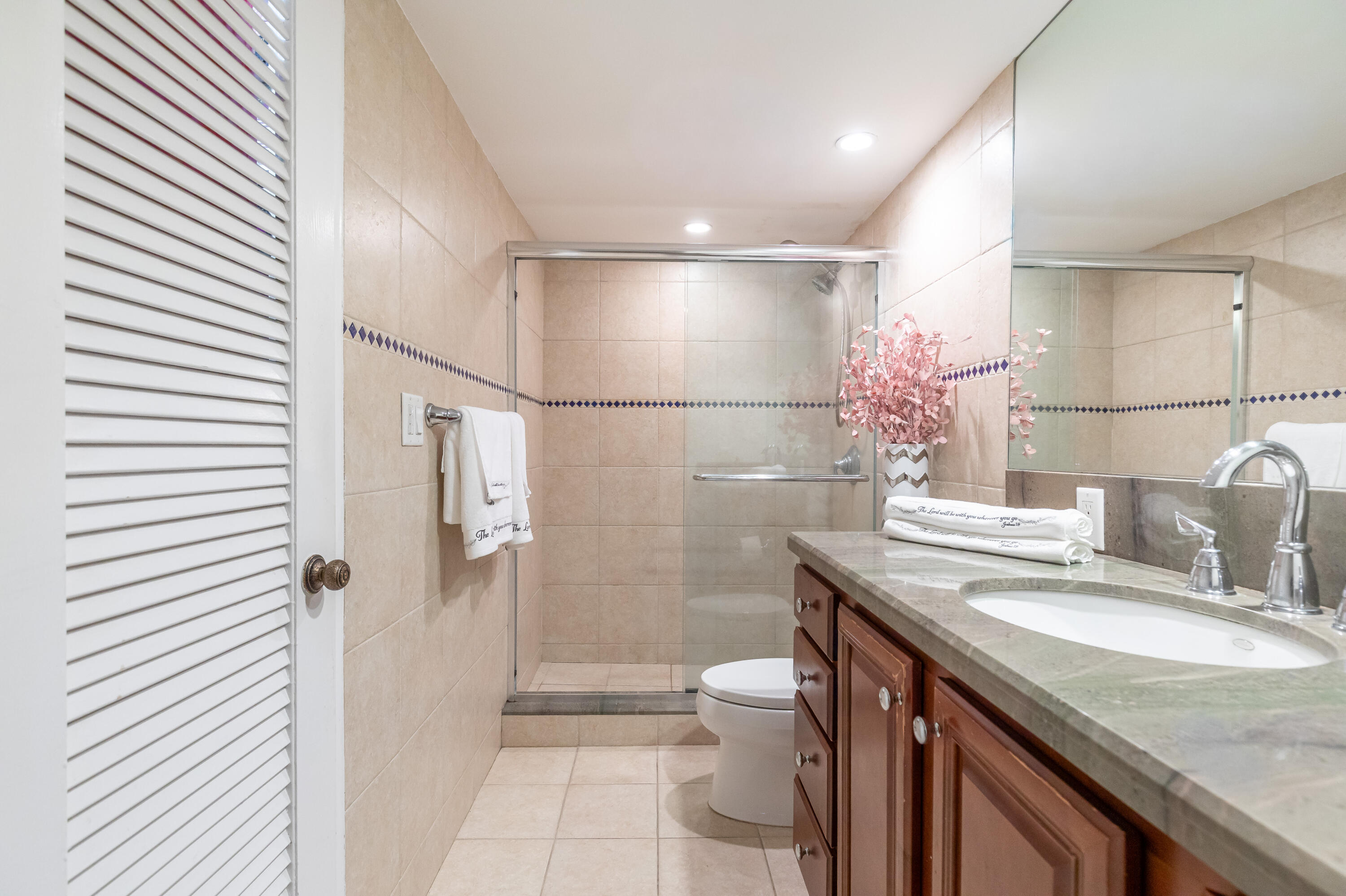 PARLIAMENT HOUSE CONDO - Residential