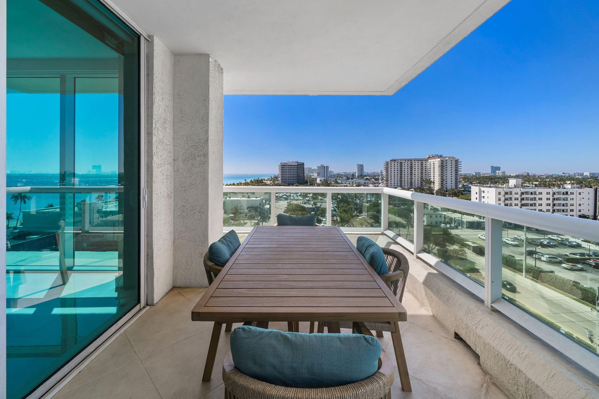 LAS OLAS BEACH CLUB - Residential