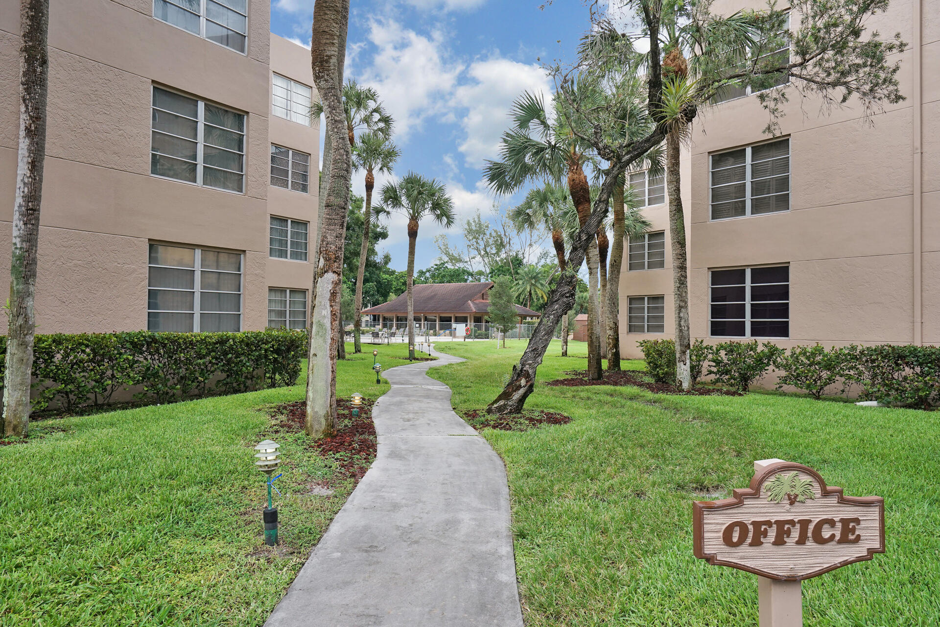 CONDO 1 OF SABAL PALM CONDOS - Residential