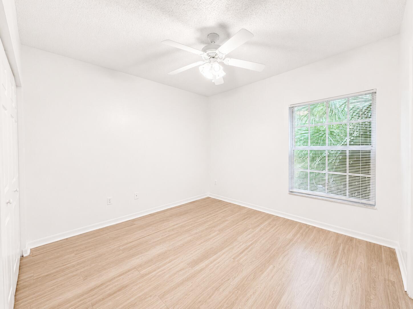 CONDOS AT COURTNEY PARK - Residential Lease