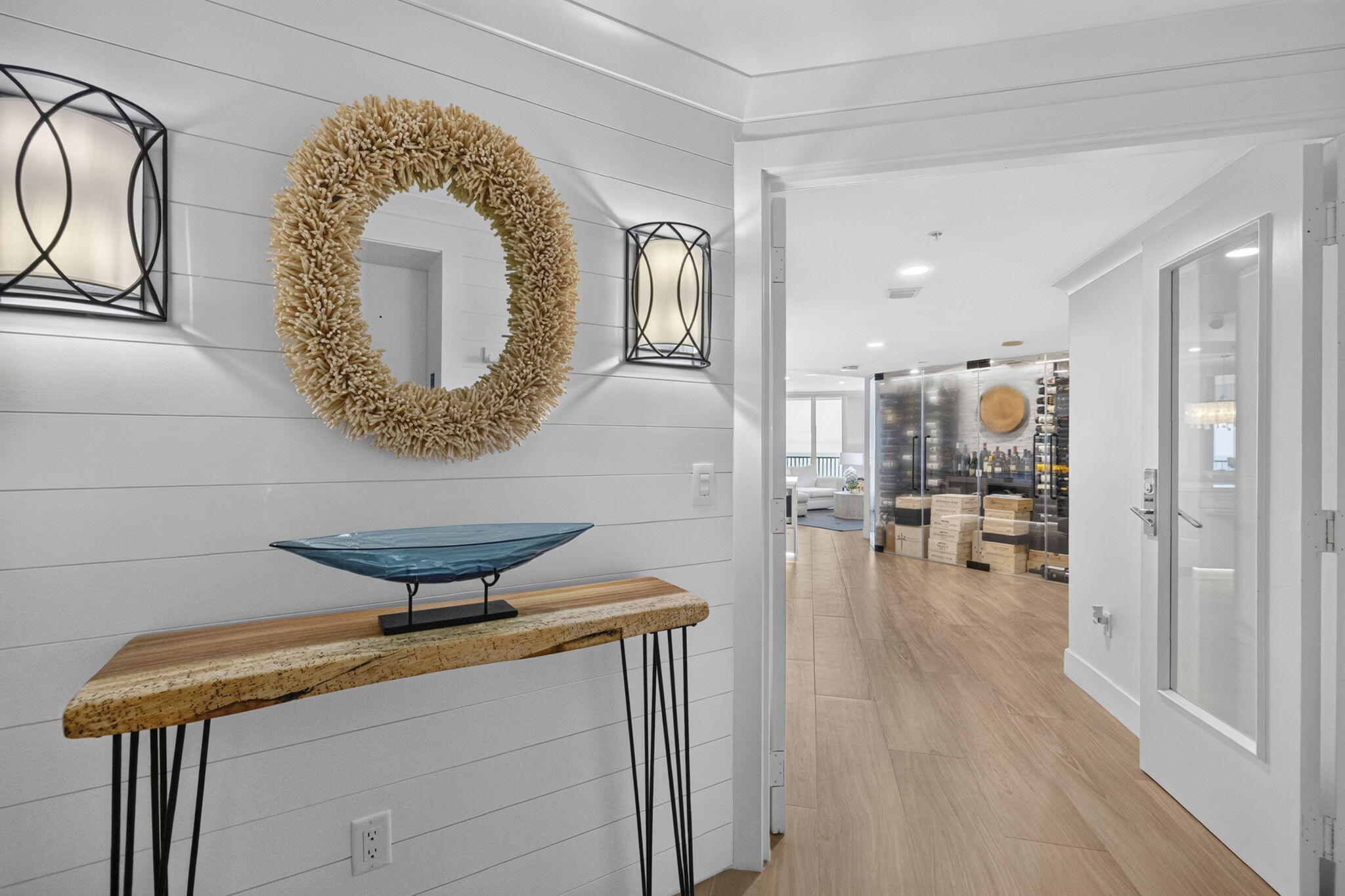 JACKSON TOWER LAS OLAS CONDO - Residential