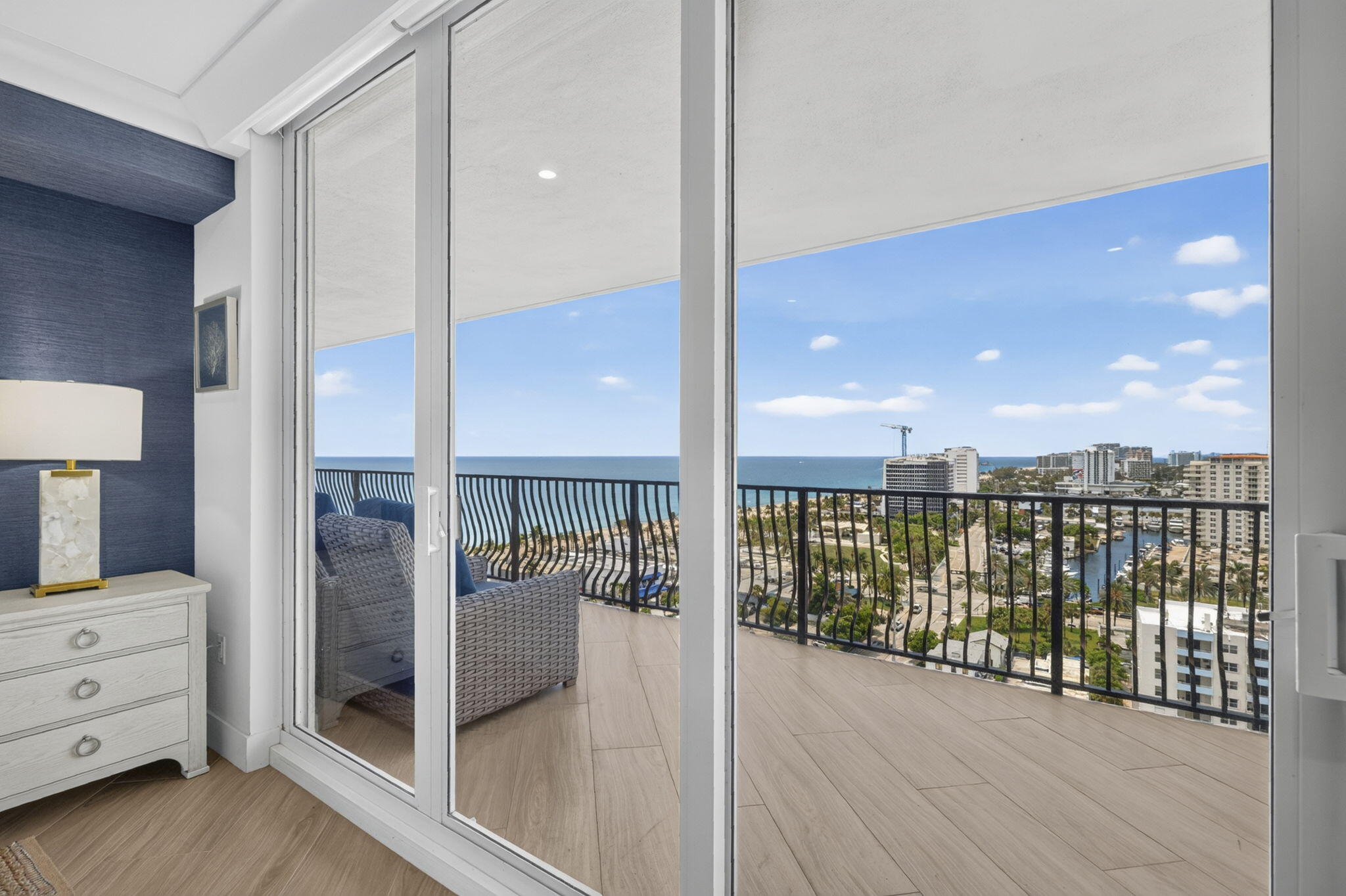 JACKSON TOWER LAS OLAS CONDO - Residential