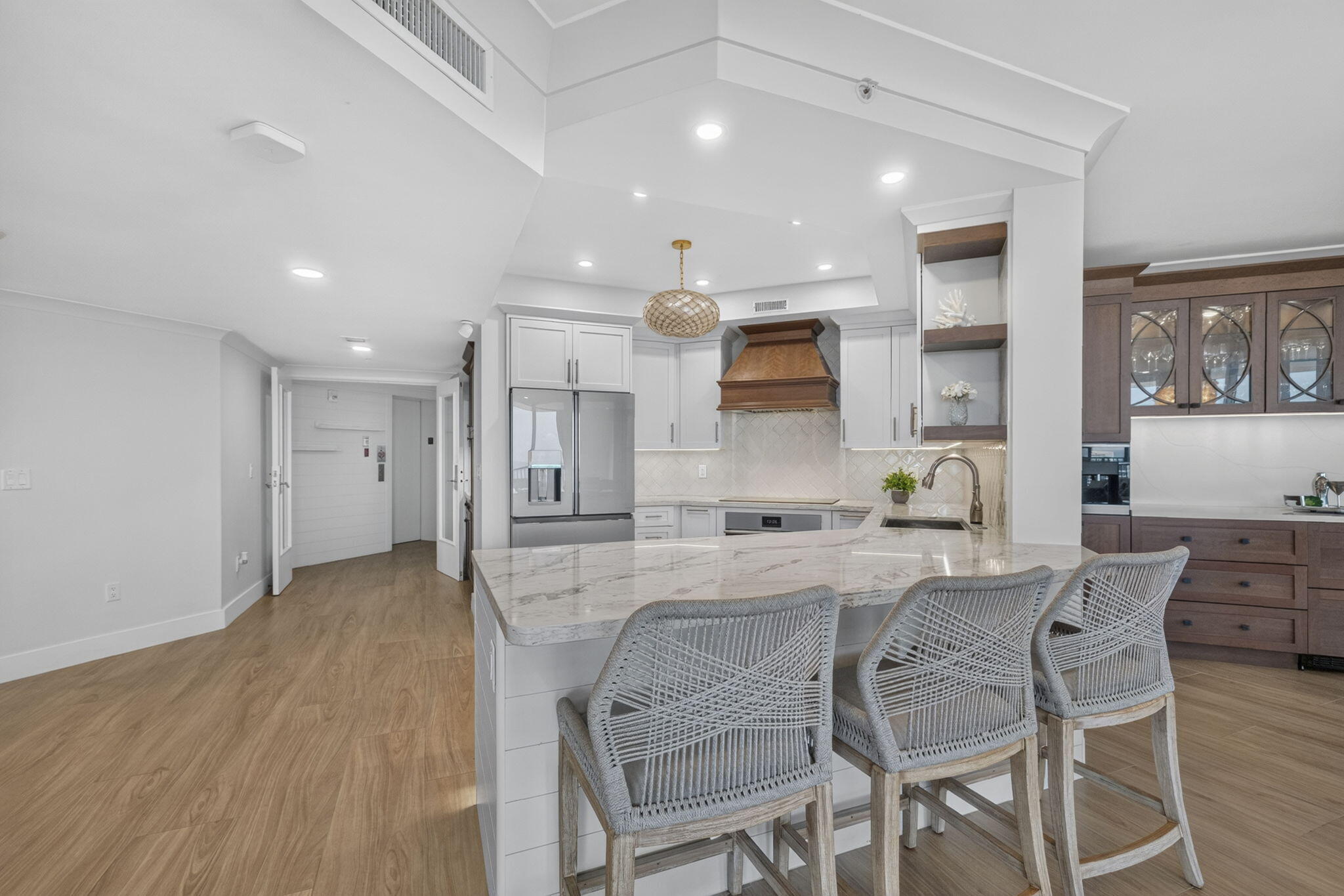 JACKSON TOWER LAS OLAS CONDO - Residential