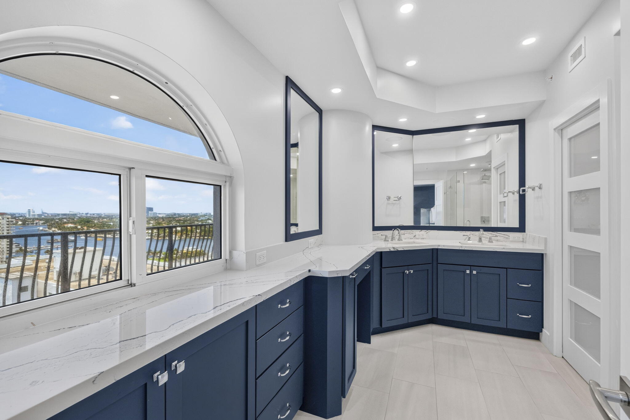 JACKSON TOWER LAS OLAS CONDO - Residential