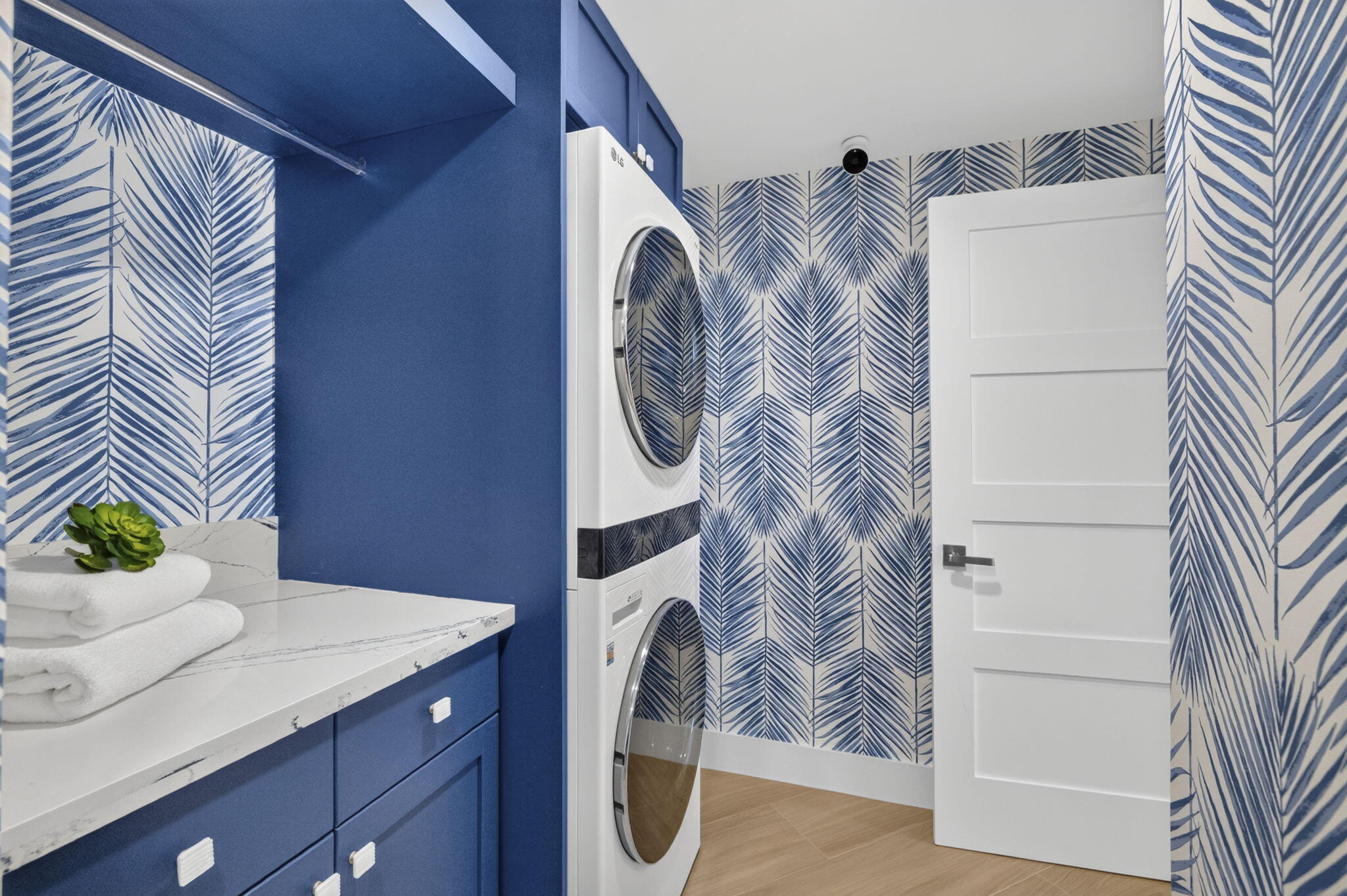 JACKSON TOWER LAS OLAS CONDO - Residential