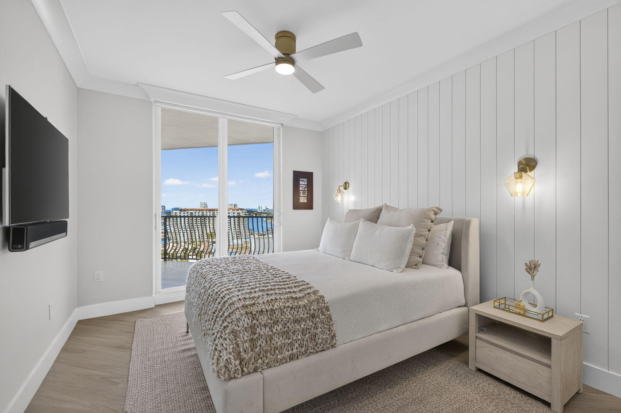 JACKSON TOWER LAS OLAS CONDO - Residential