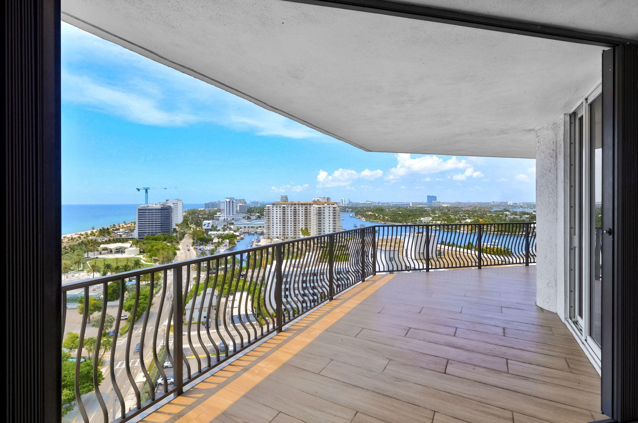 JACKSON TOWER LAS OLAS CONDO - Residential
