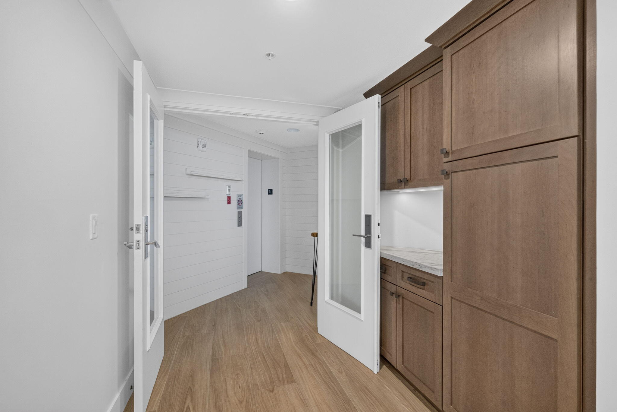 JACKSON TOWER LAS OLAS CONDO - Residential