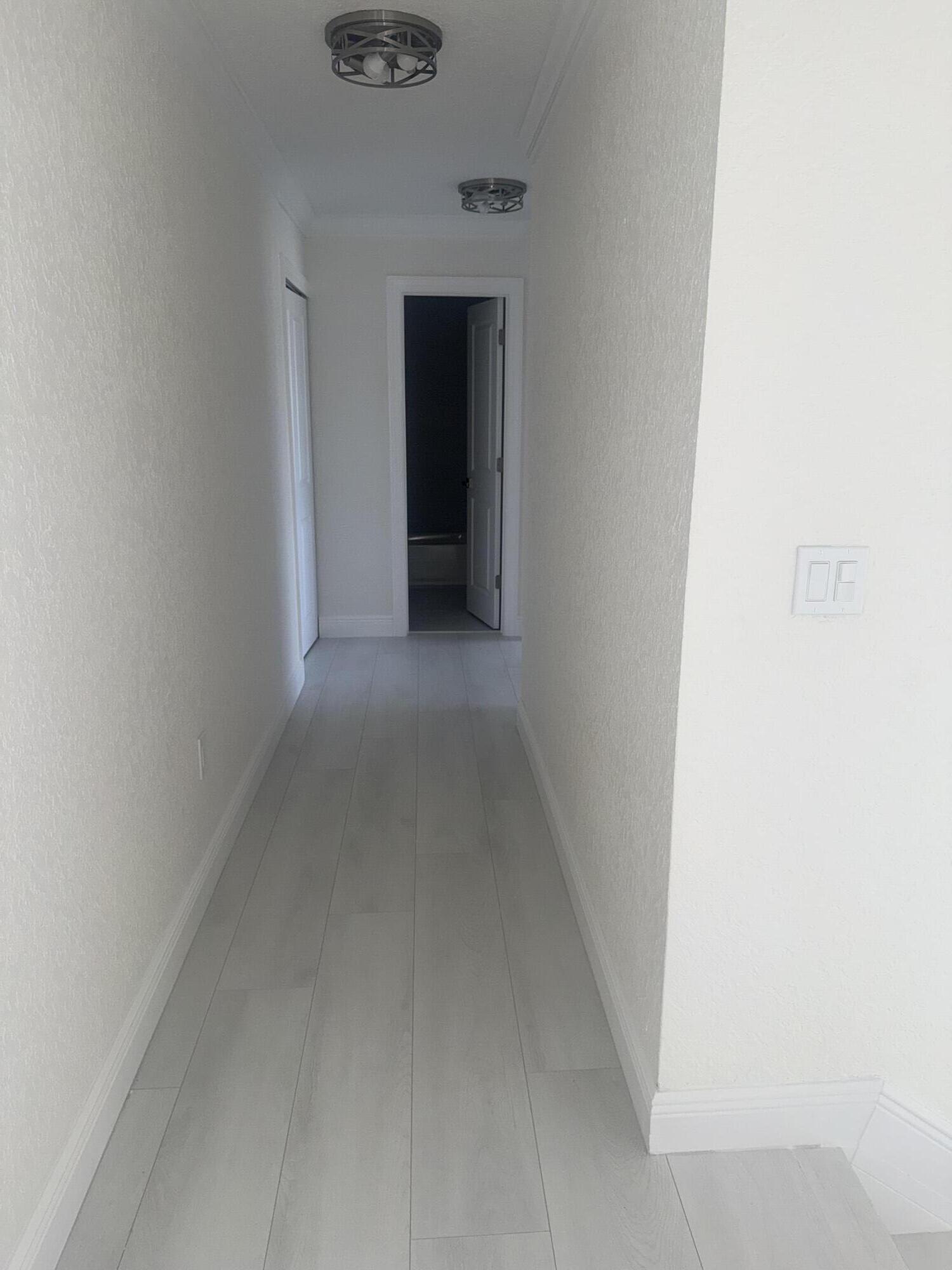 SAWGRASS ESTATES - Residential