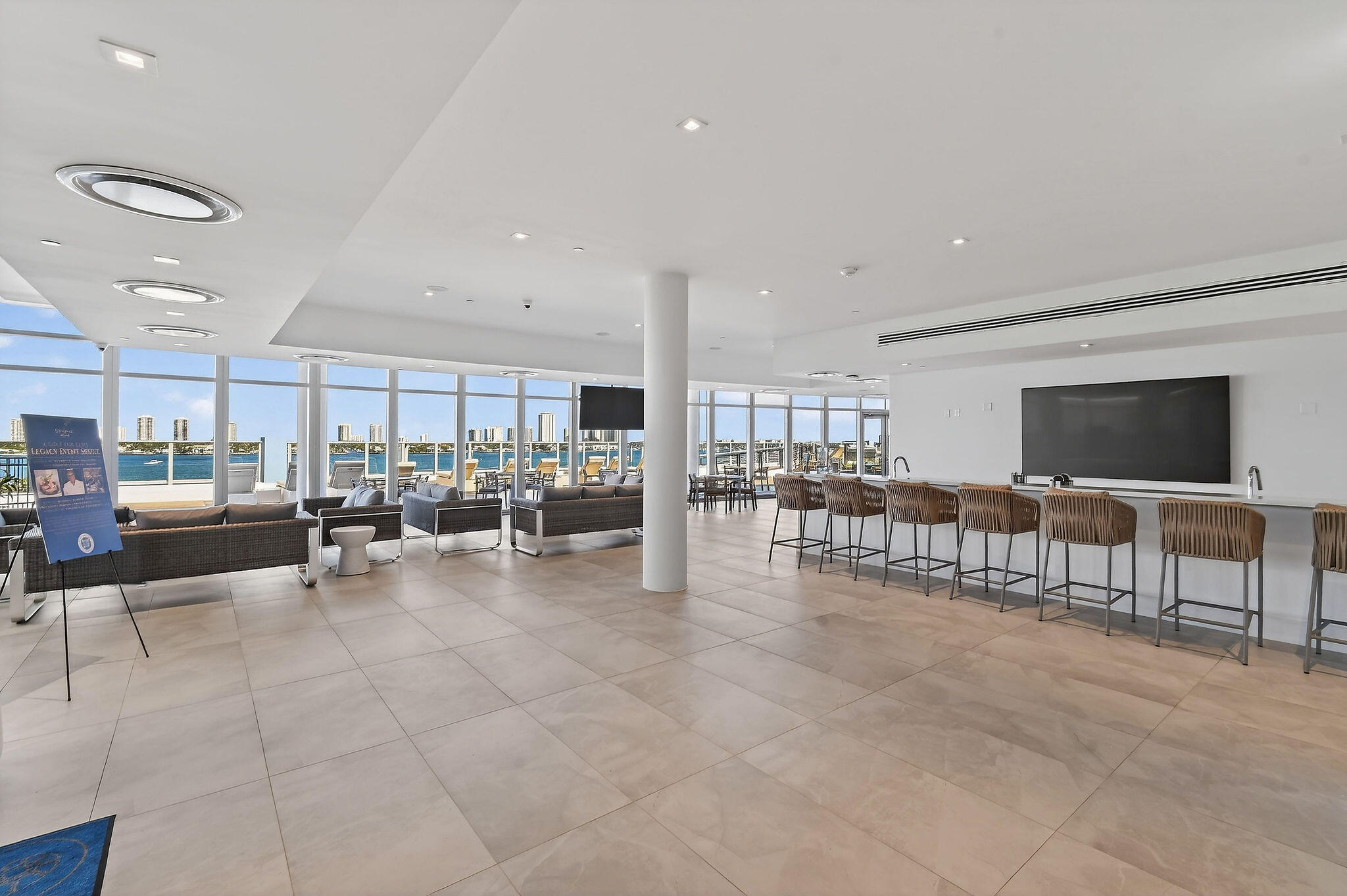 NAUTILUS 220 CONDO - Residential