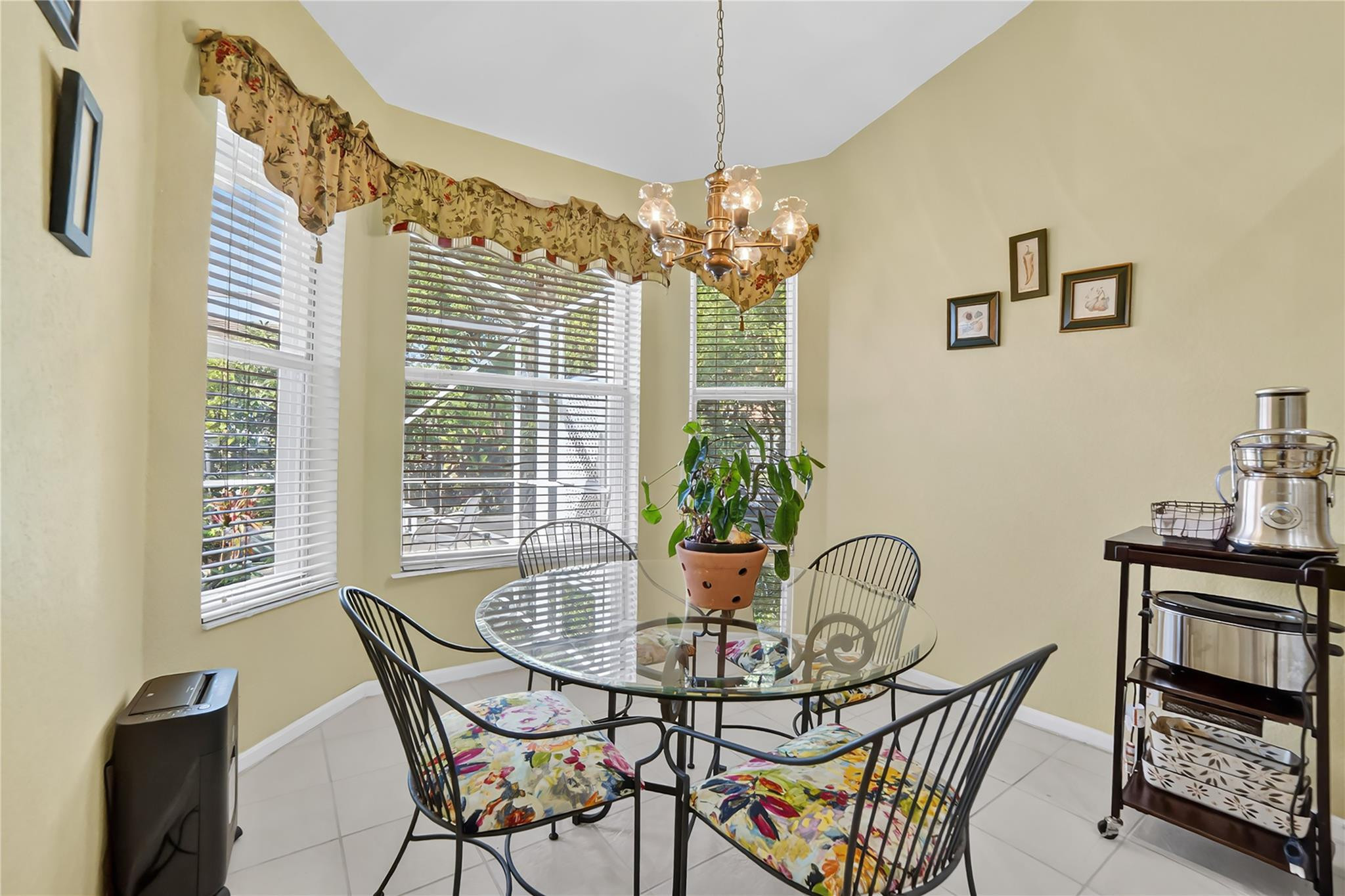 CORAL CREEK - Residential