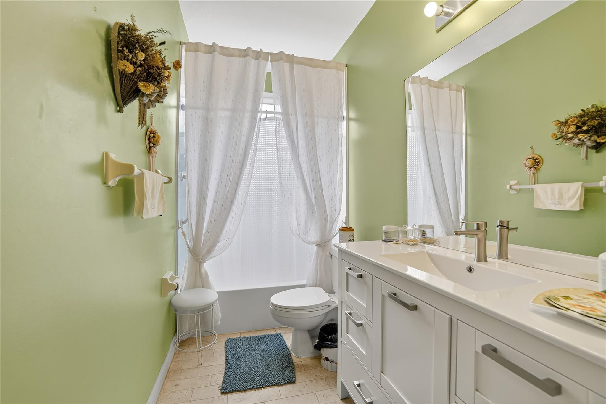 CORAL CREEK - Residential