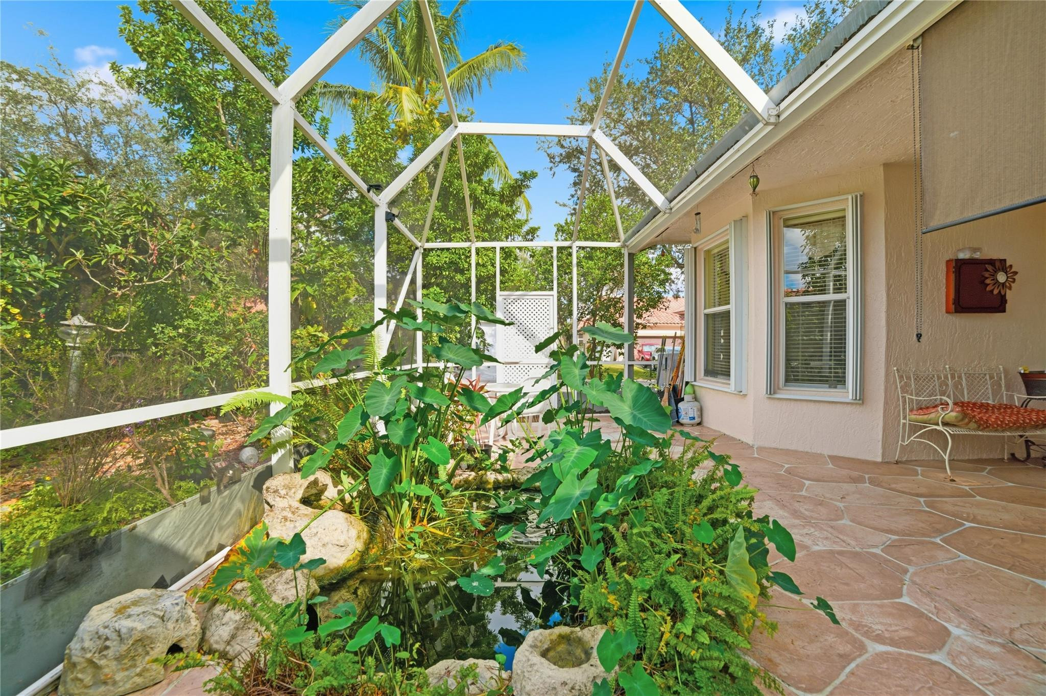 CORAL CREEK - Residential