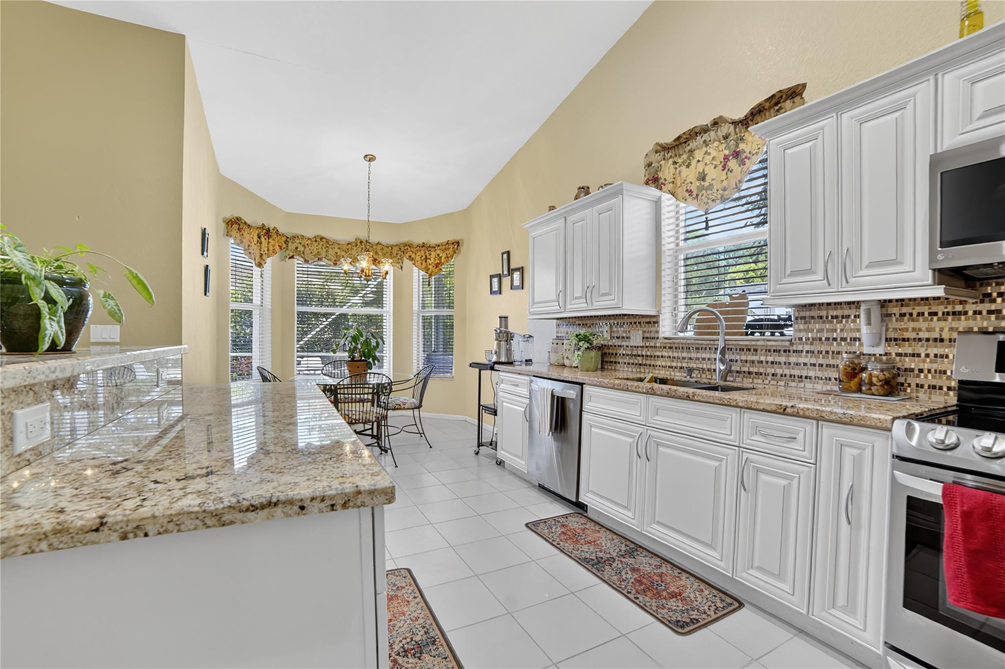 CORAL CREEK - Residential