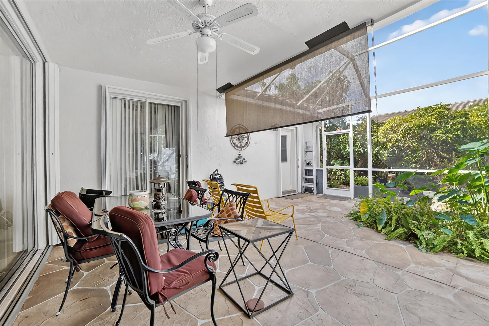 CORAL CREEK - Residential
